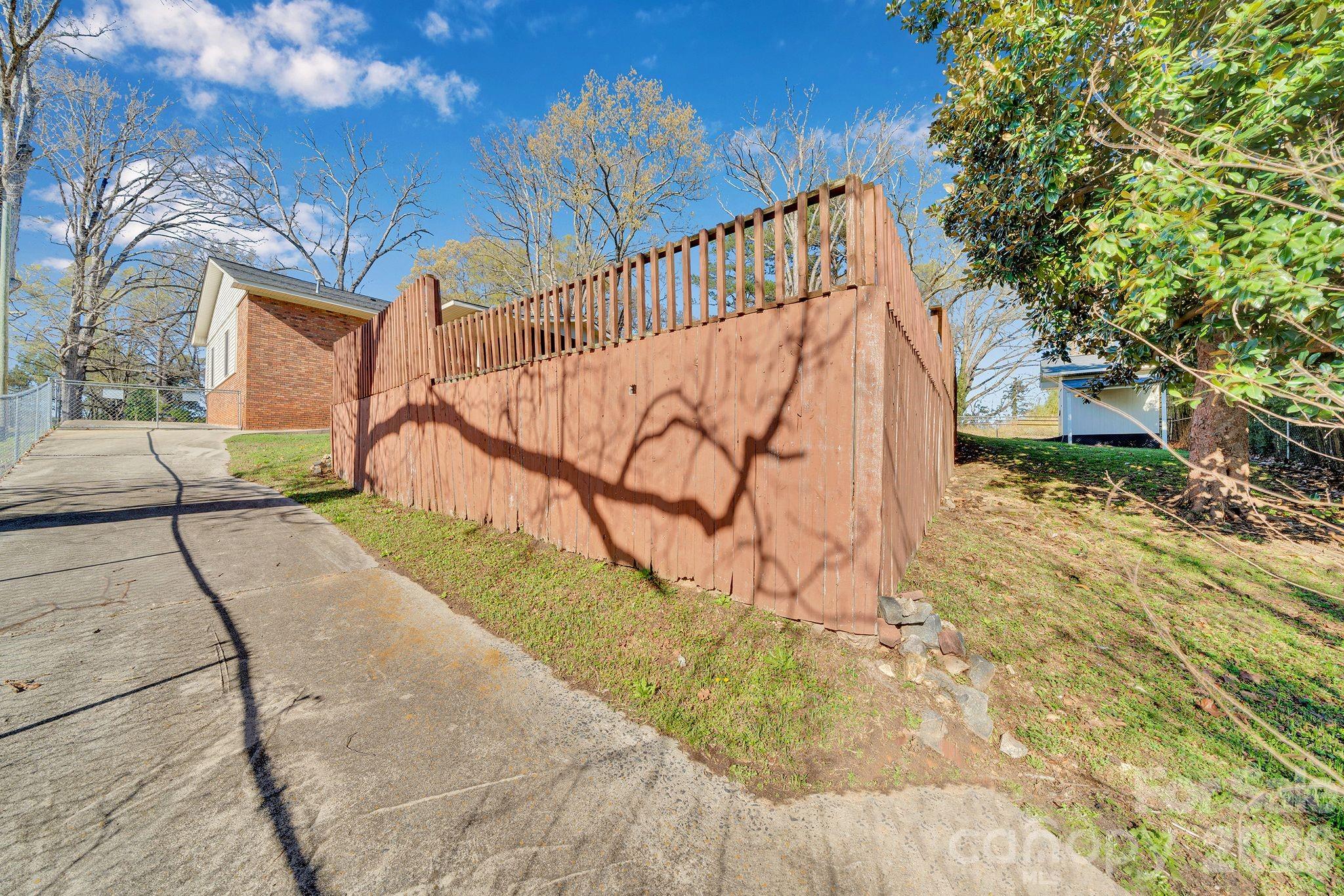 518 Melton Street — Chester