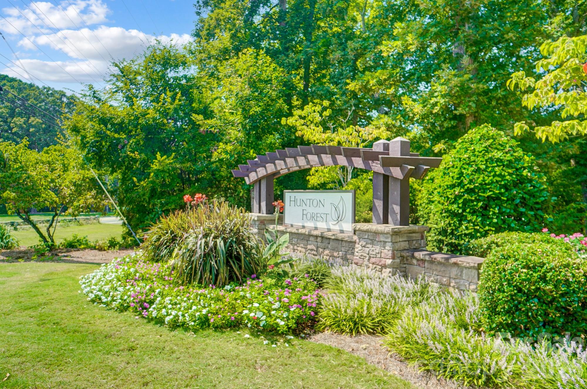 4208 Stream Dale Circle NW — Concord