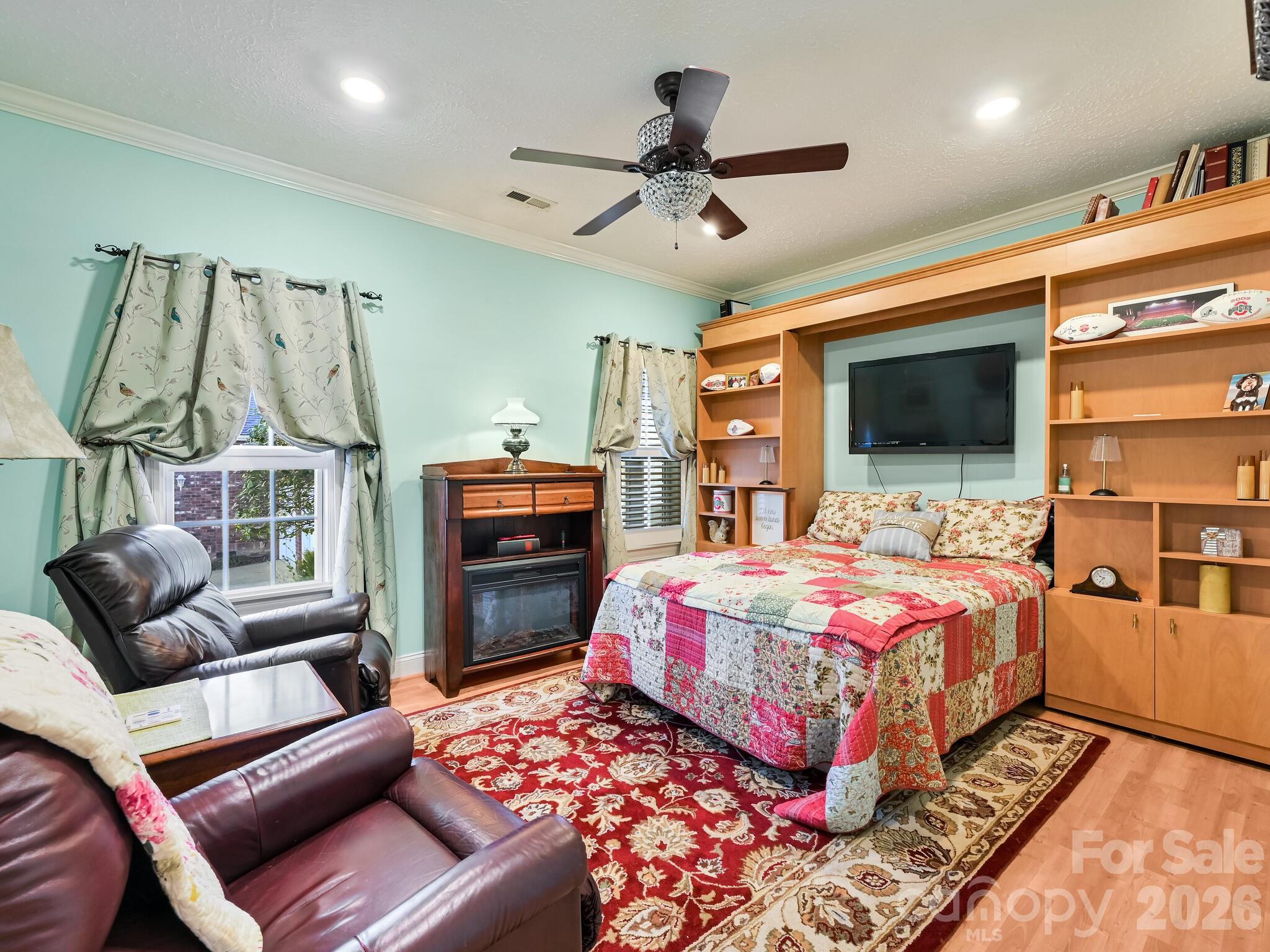 653 High Quarry Road — Hendersonville