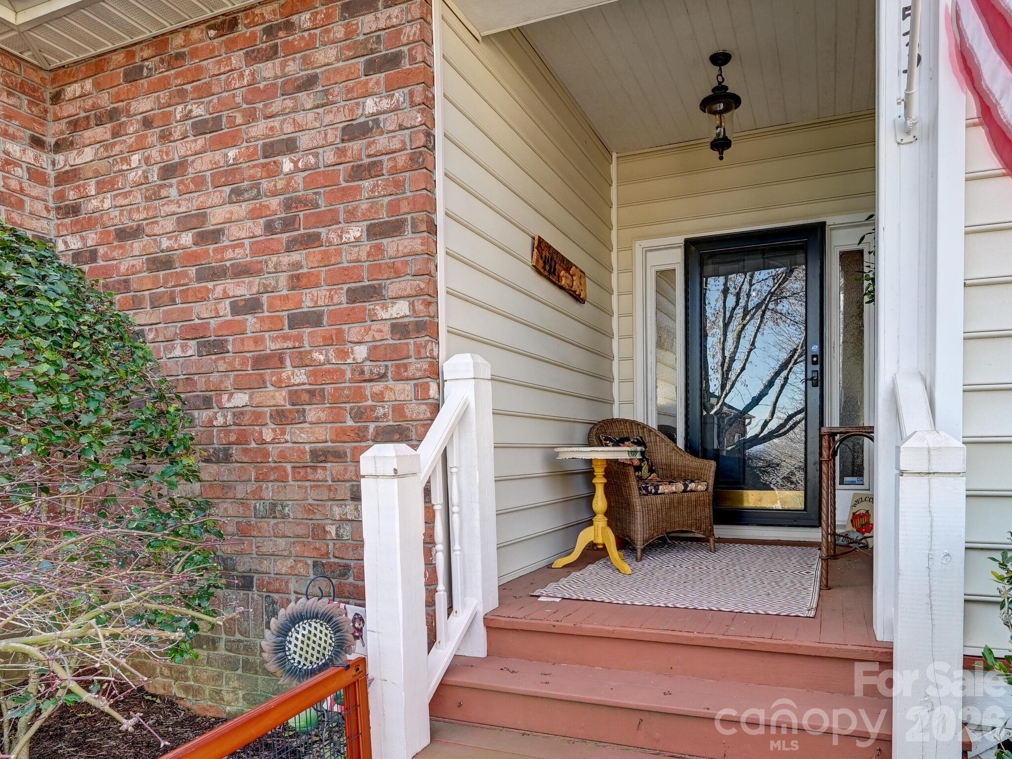 653 High Quarry Road — Hendersonville