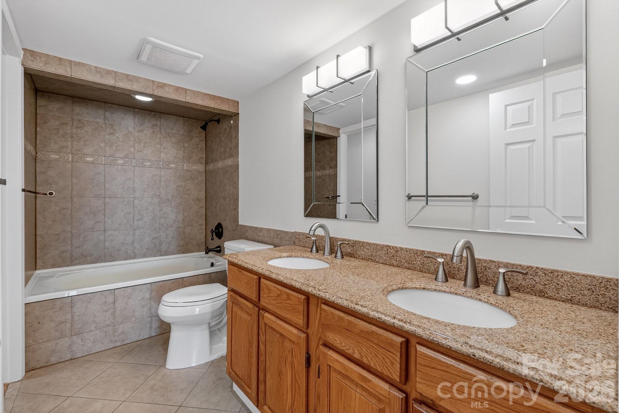 20407 Harborgate Court #404 — Cornelius