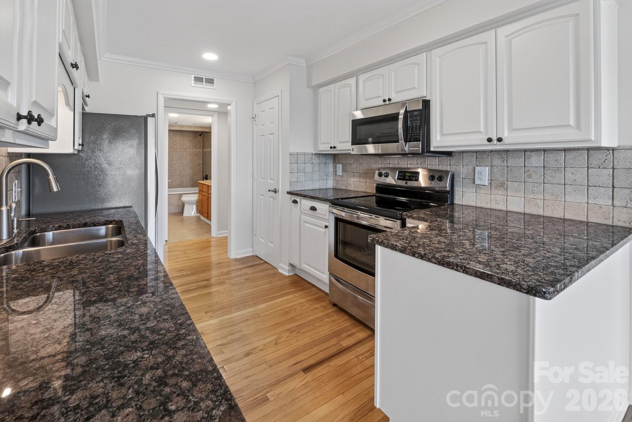 20407 Harborgate Court #404 — Cornelius