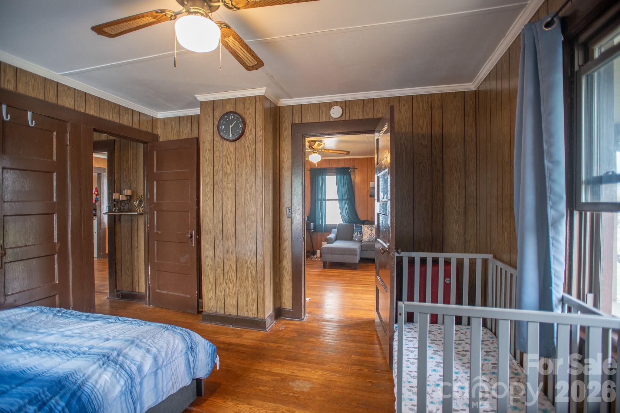 400 Summit Avenue — Spruce Pine