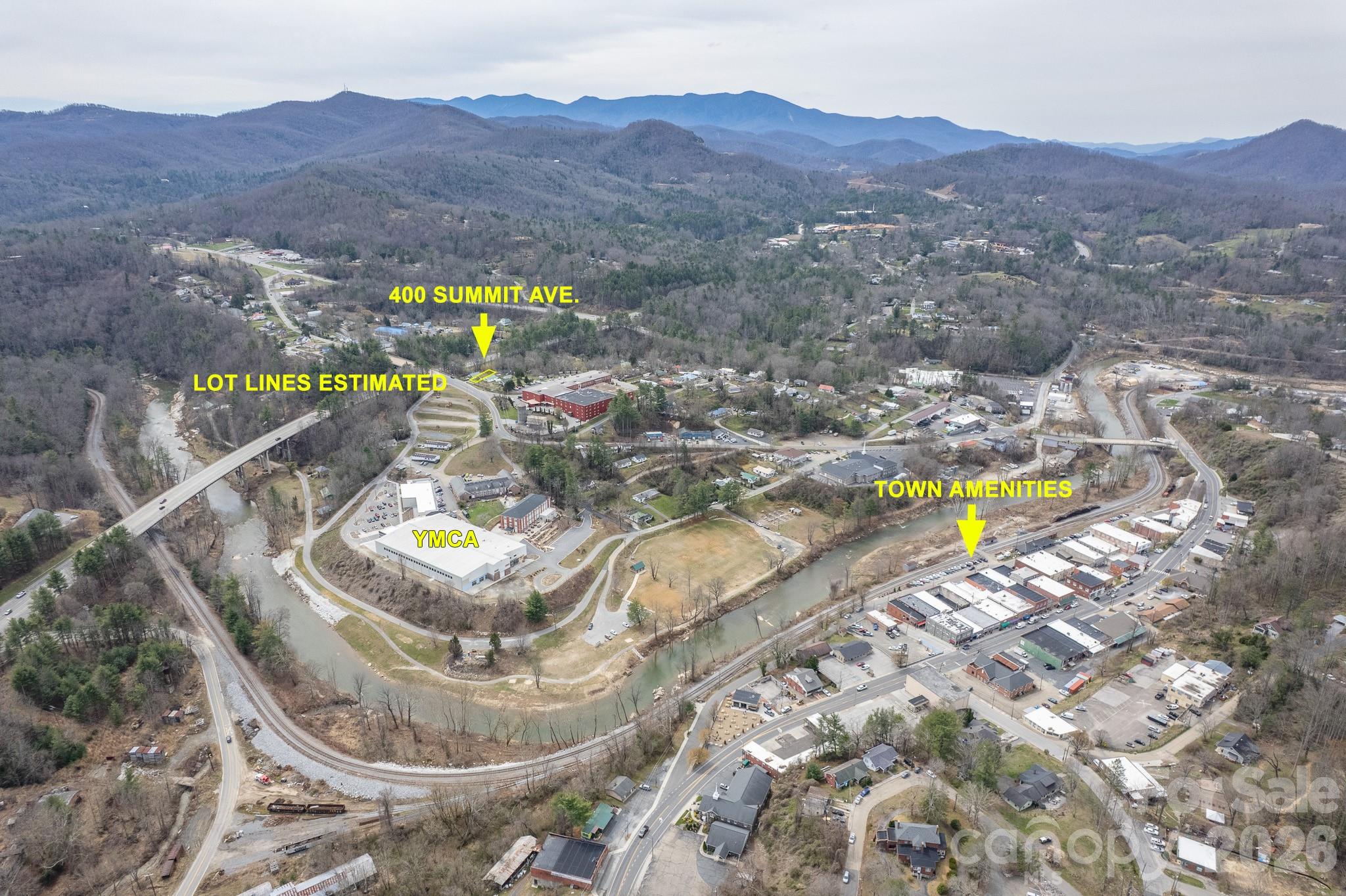 400 Summit Avenue — Spruce Pine