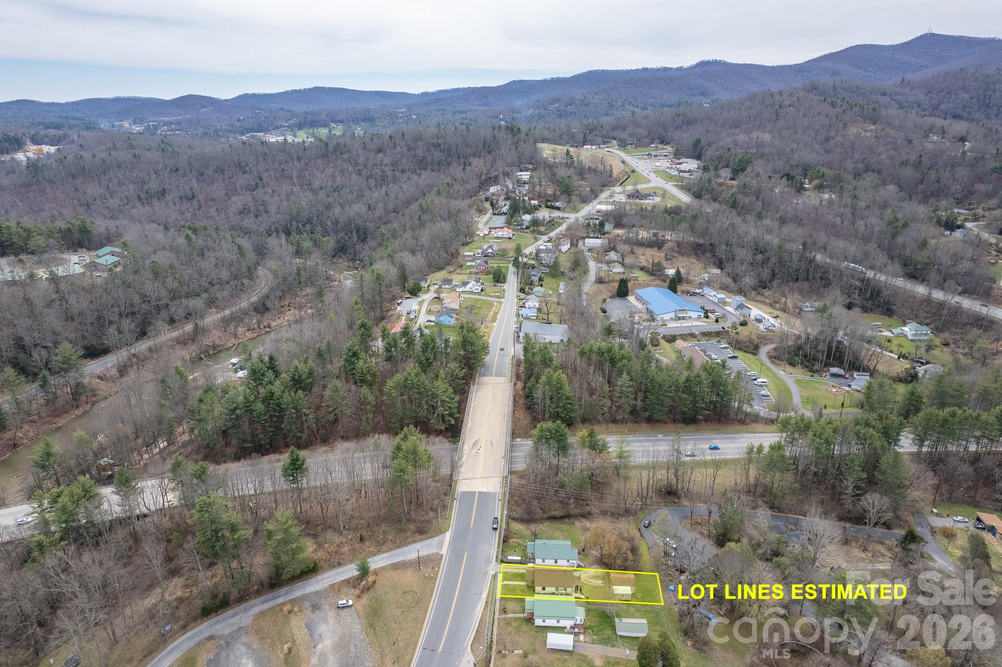 400 Summit Avenue — Spruce Pine