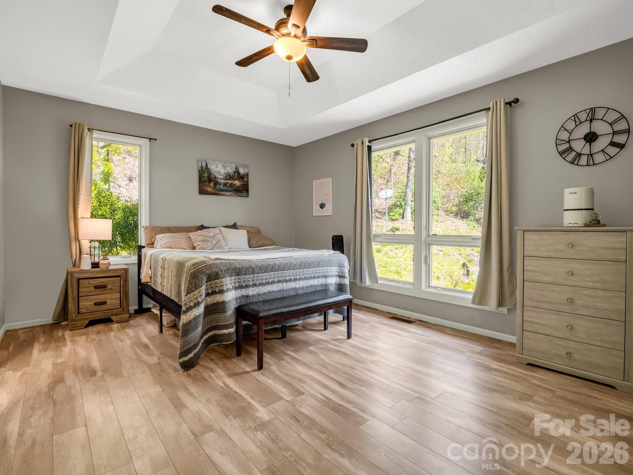 1424 Wolfpen Road — Old Fort