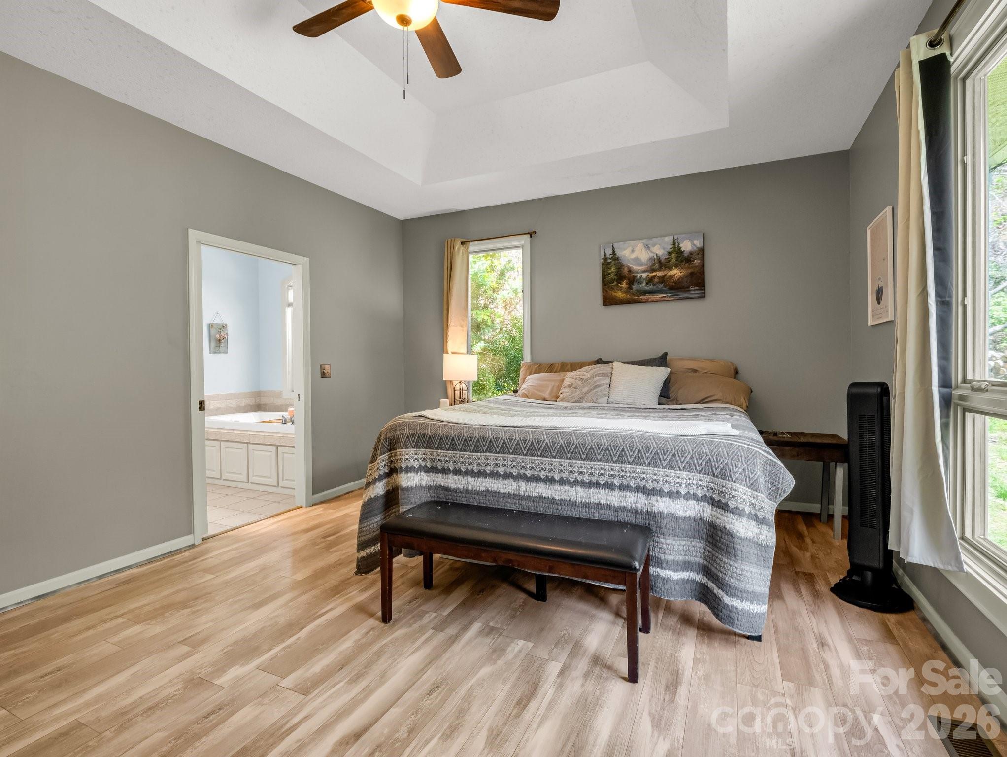1424 Wolfpen Road — Old Fort