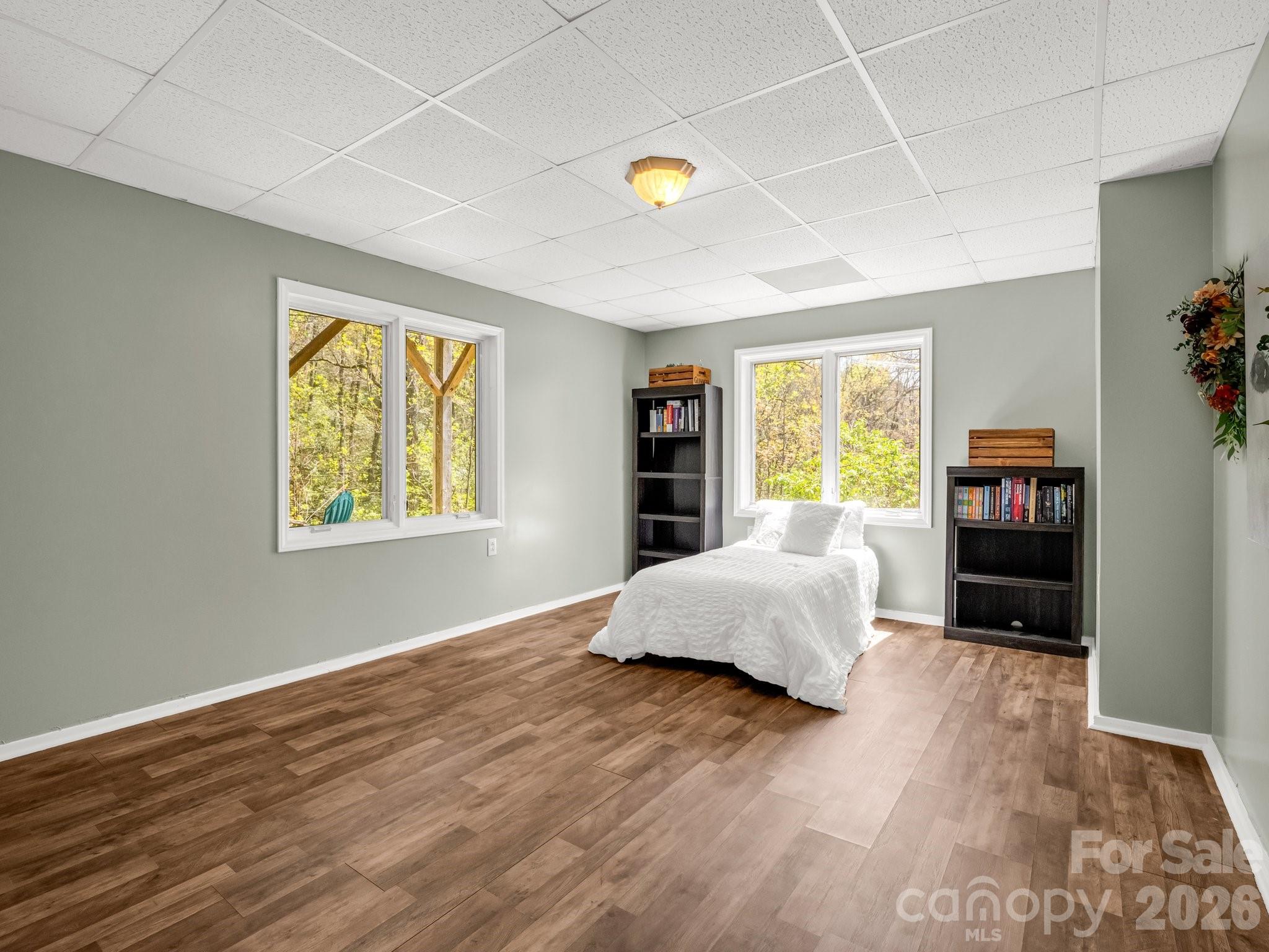1424 Wolfpen Road — Old Fort