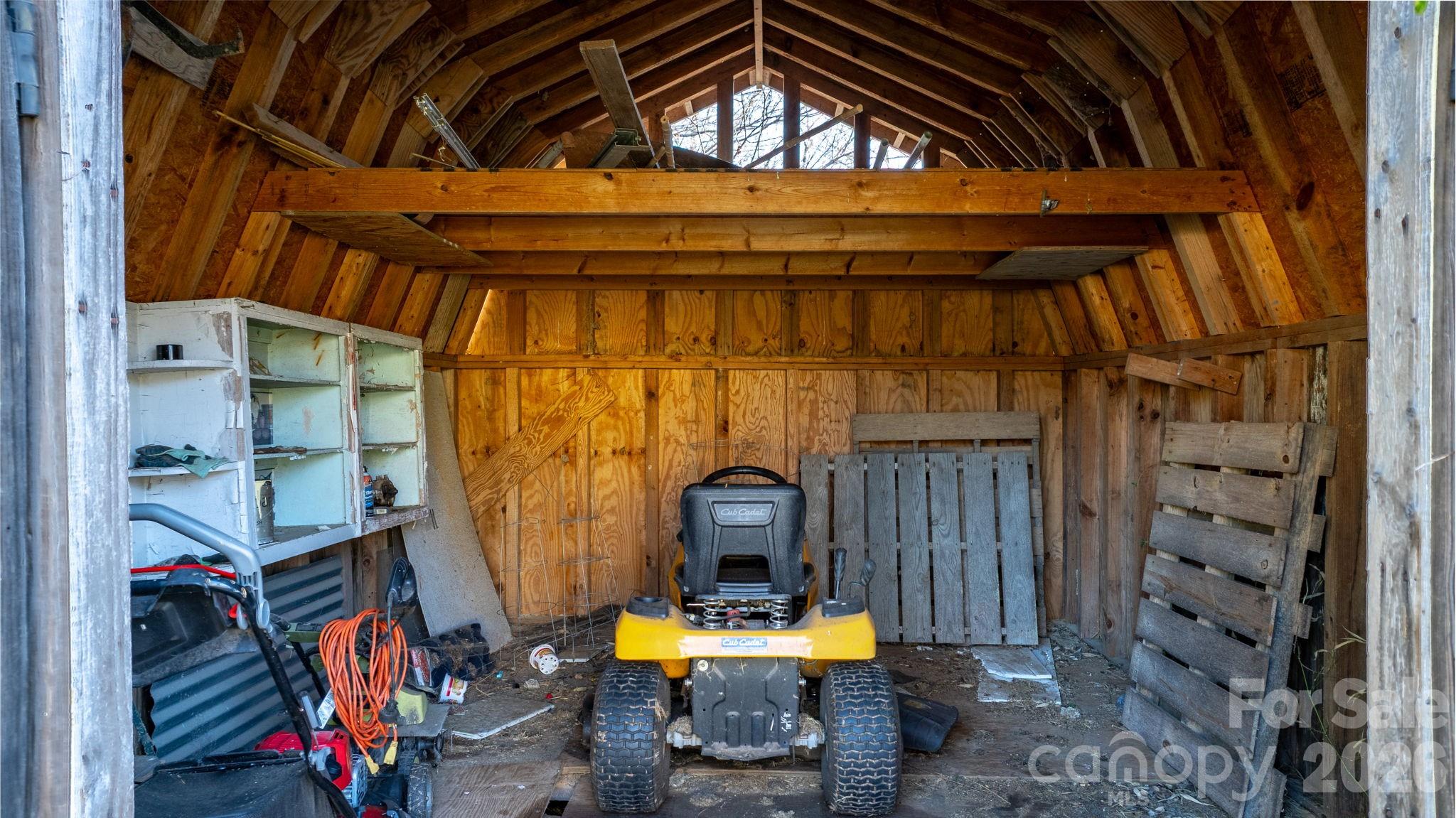 3358 Falling Creek Road — Hickory