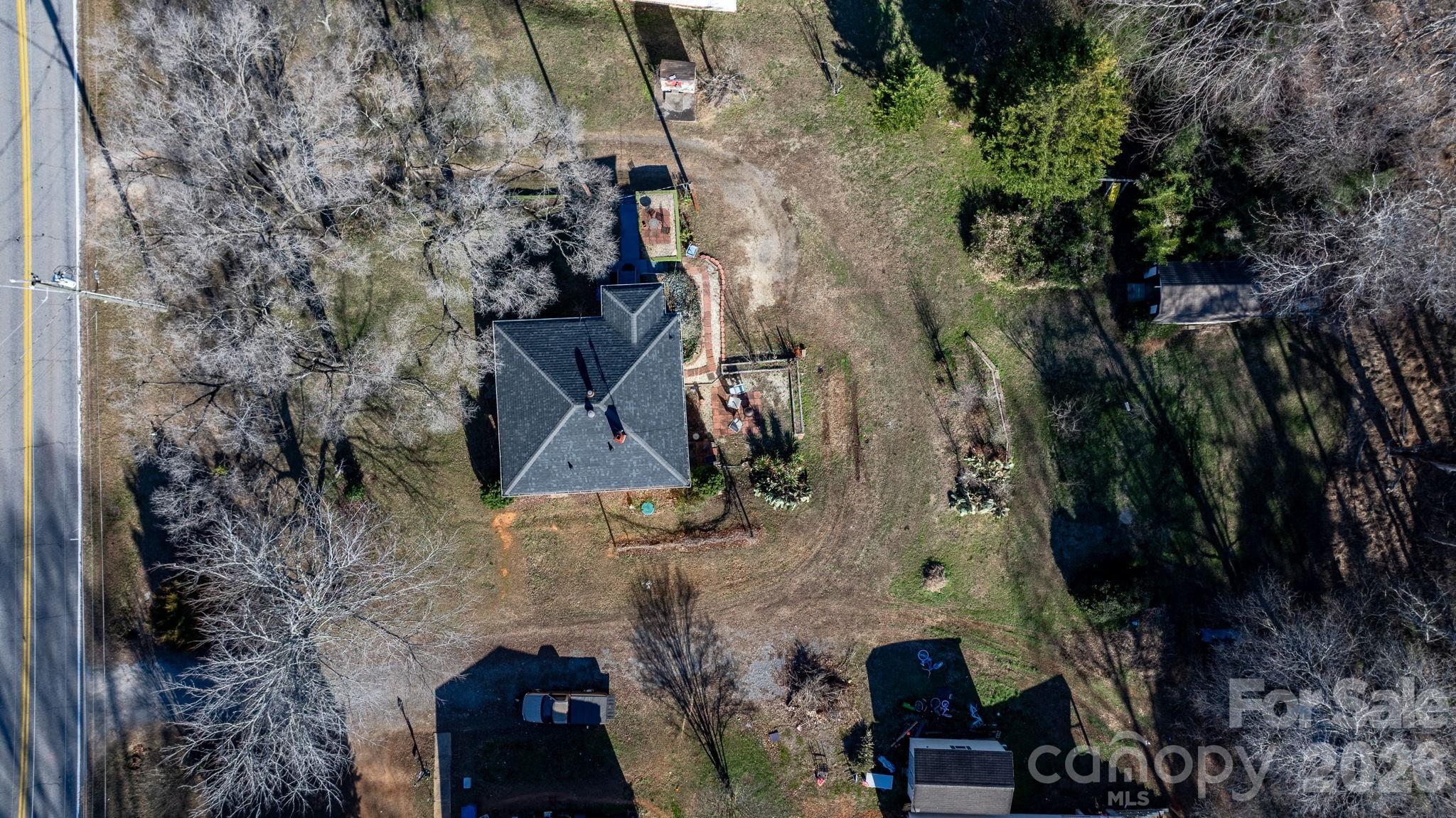 3358 Falling Creek Road — Hickory