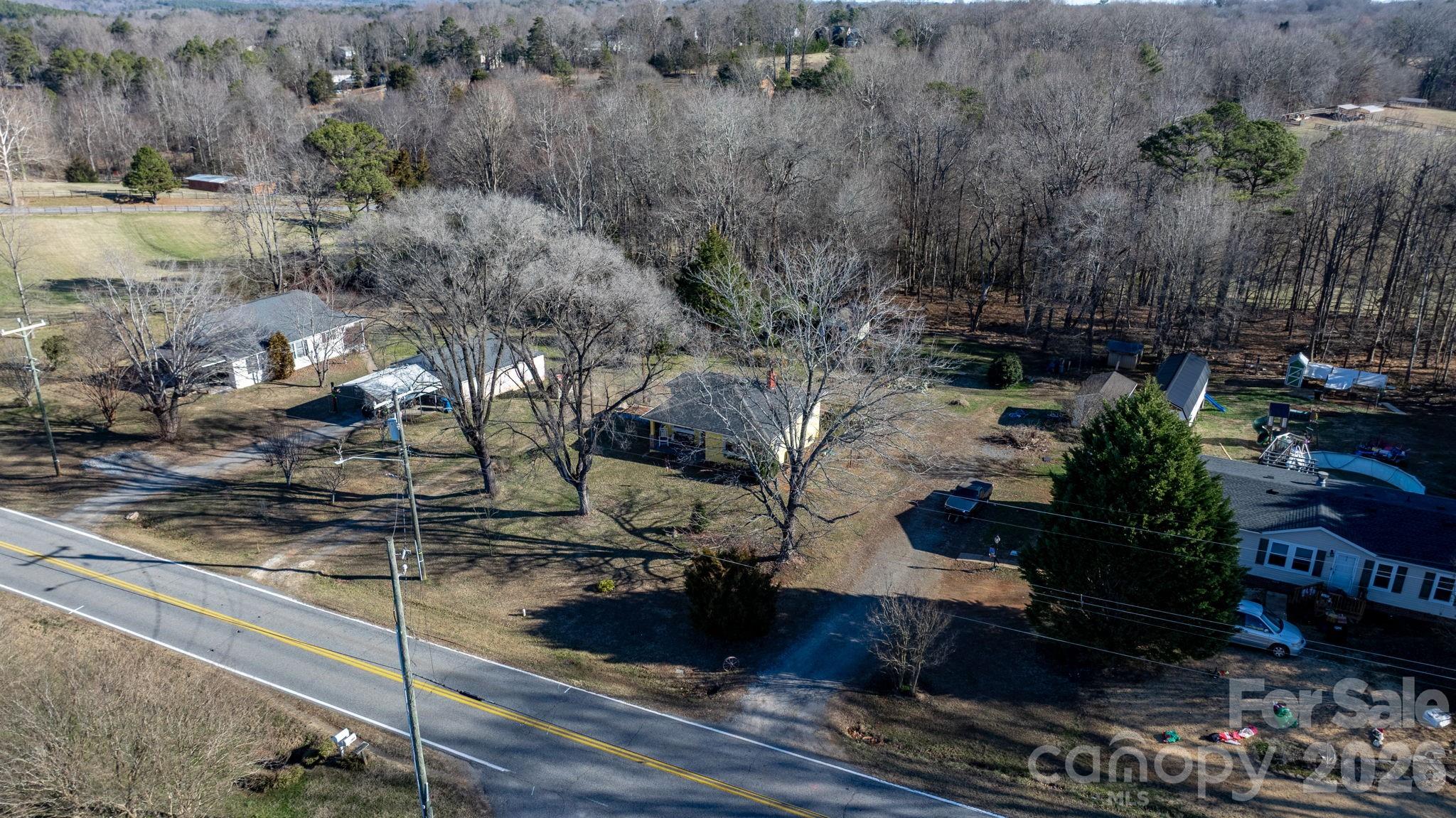 3358 Falling Creek Road — Hickory