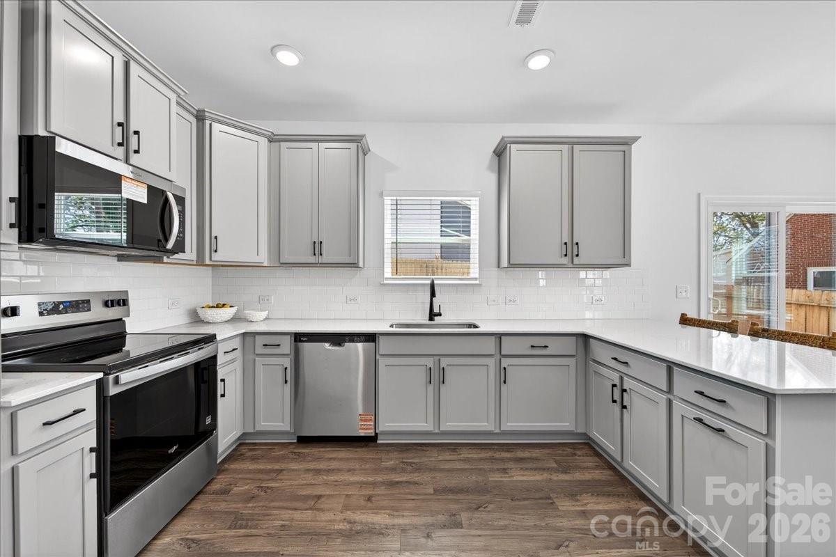2028 Mandarin Boulevard — Charlotte