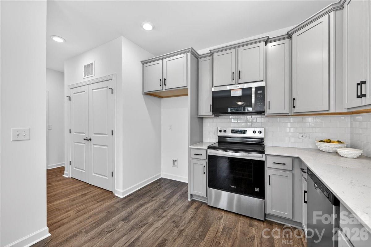 2028 Mandarin Boulevard — Charlotte