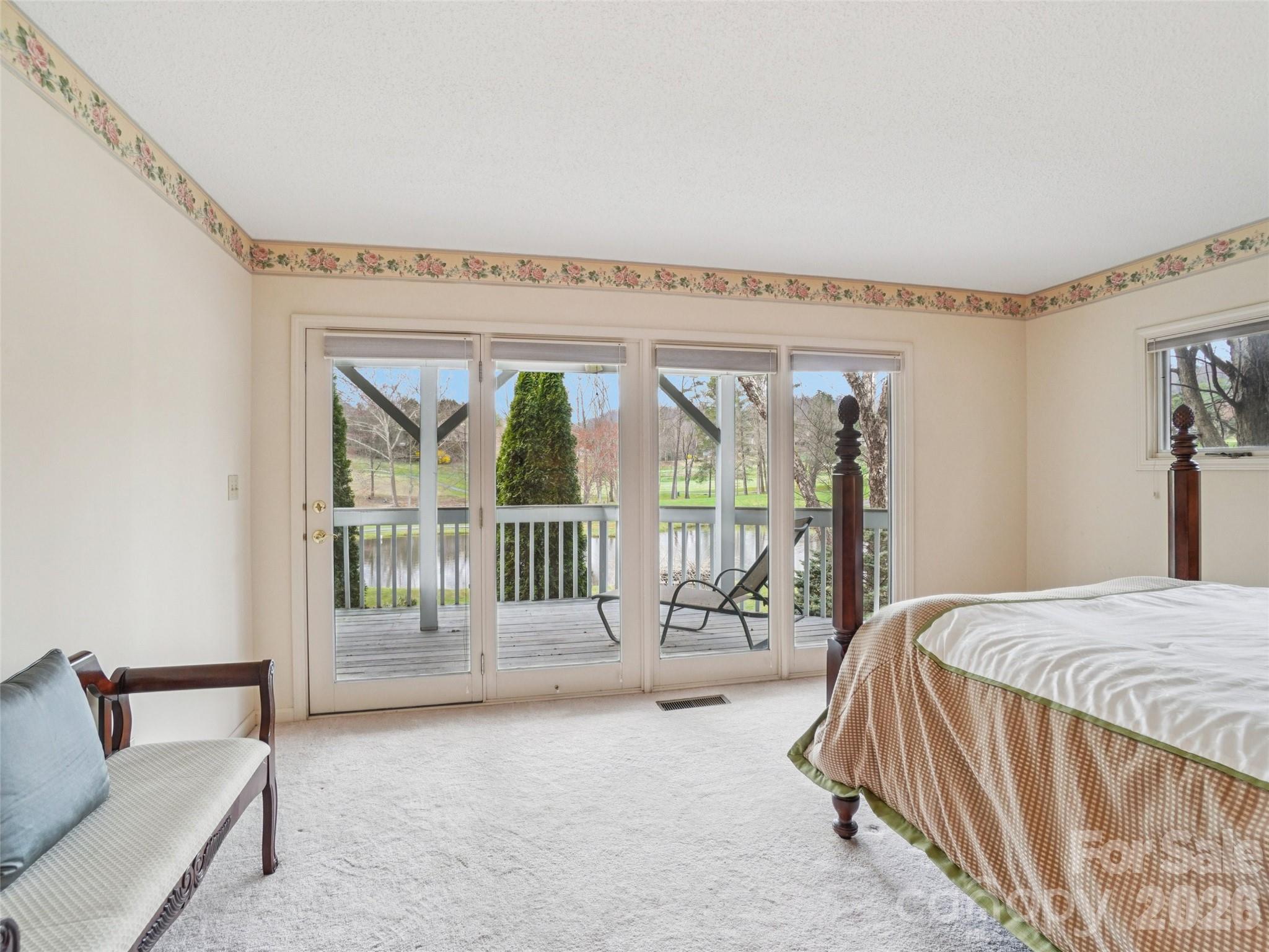 38 Highland Pointe Drive — Weaverville