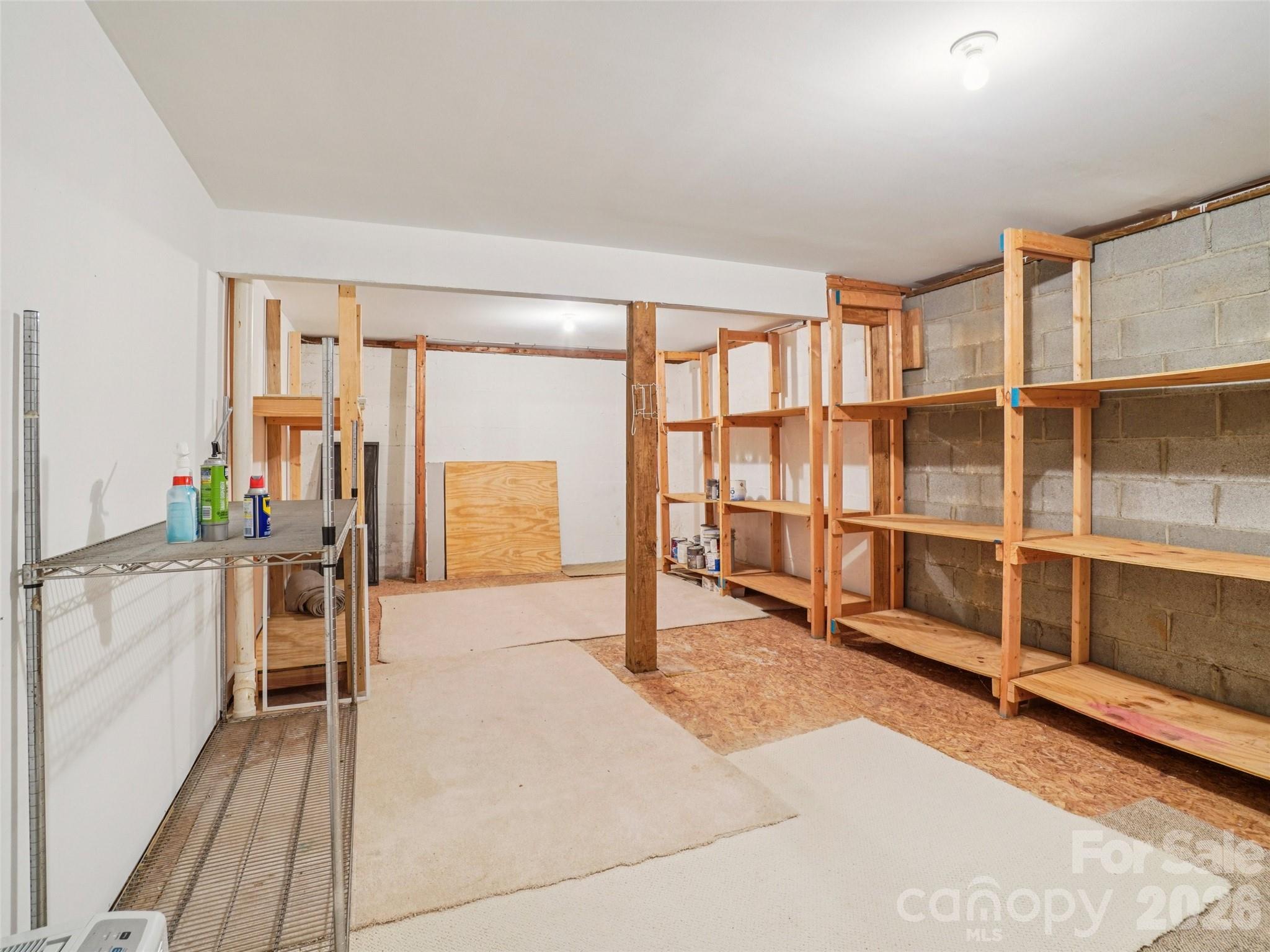 38 Highland Pointe Drive — Weaverville
