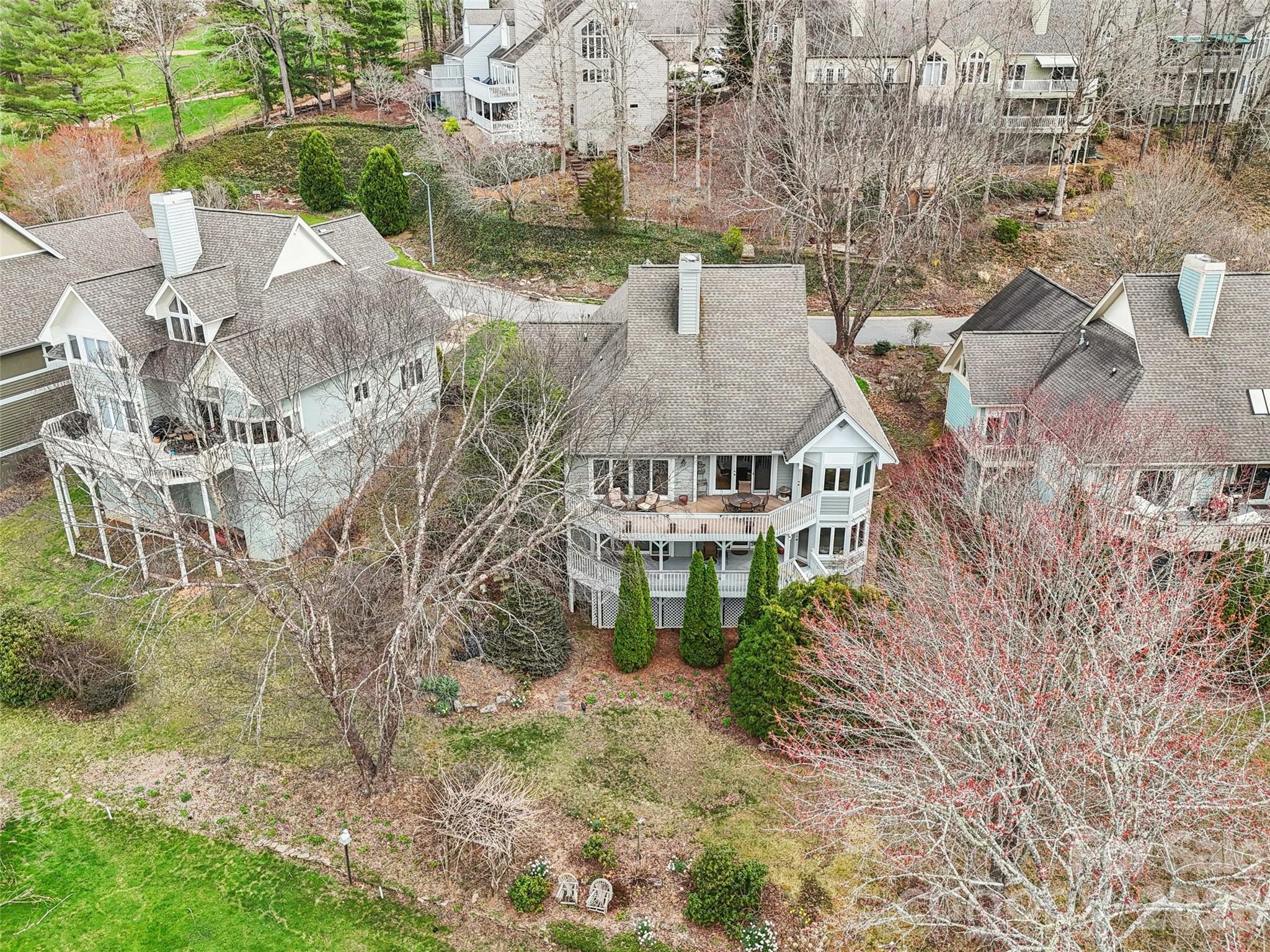 38 Highland Pointe Drive — Weaverville