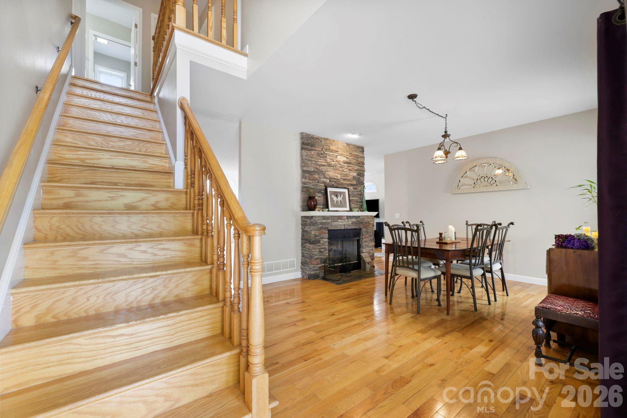 11 Starlight Drive — Black Mountain