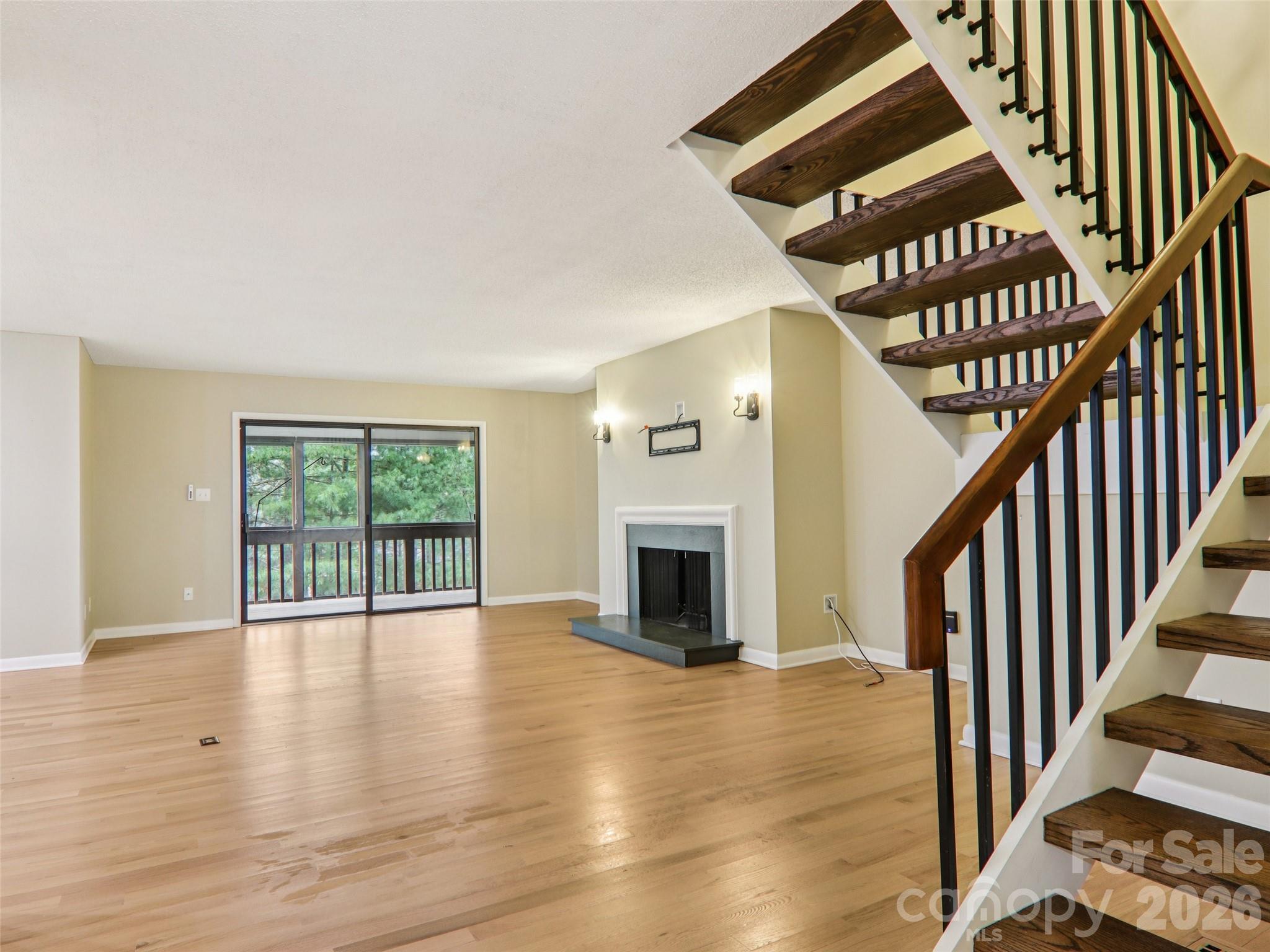 457 Crowfields Drive #6 — Asheville