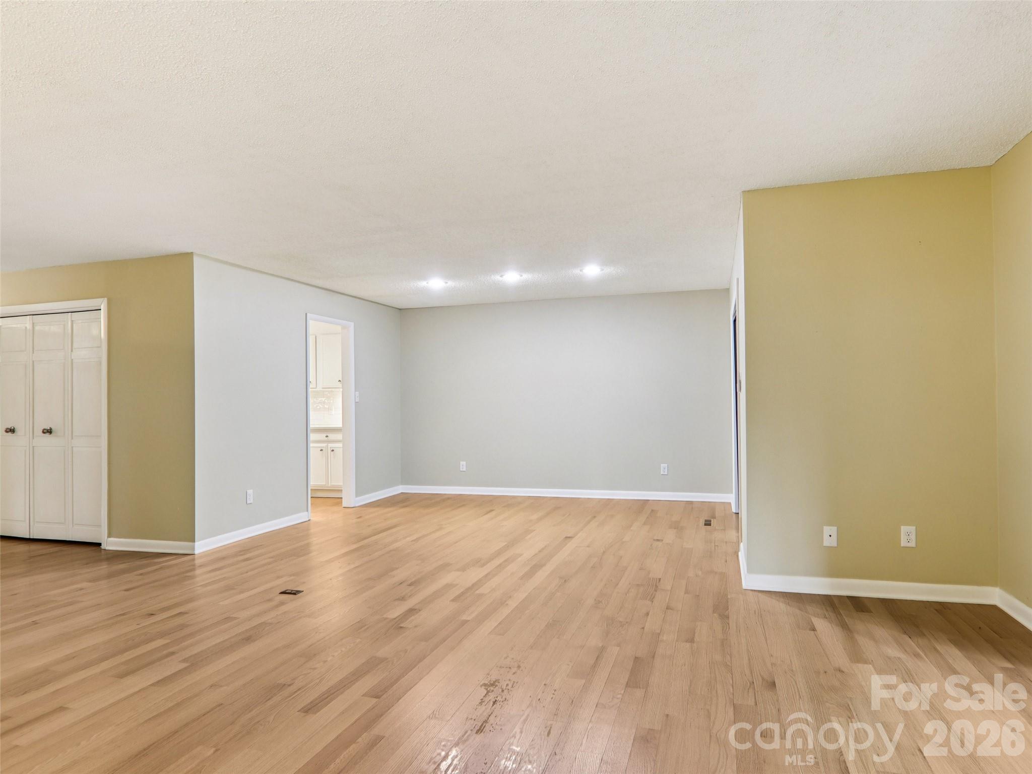 457 Crowfields Drive #6 — Asheville