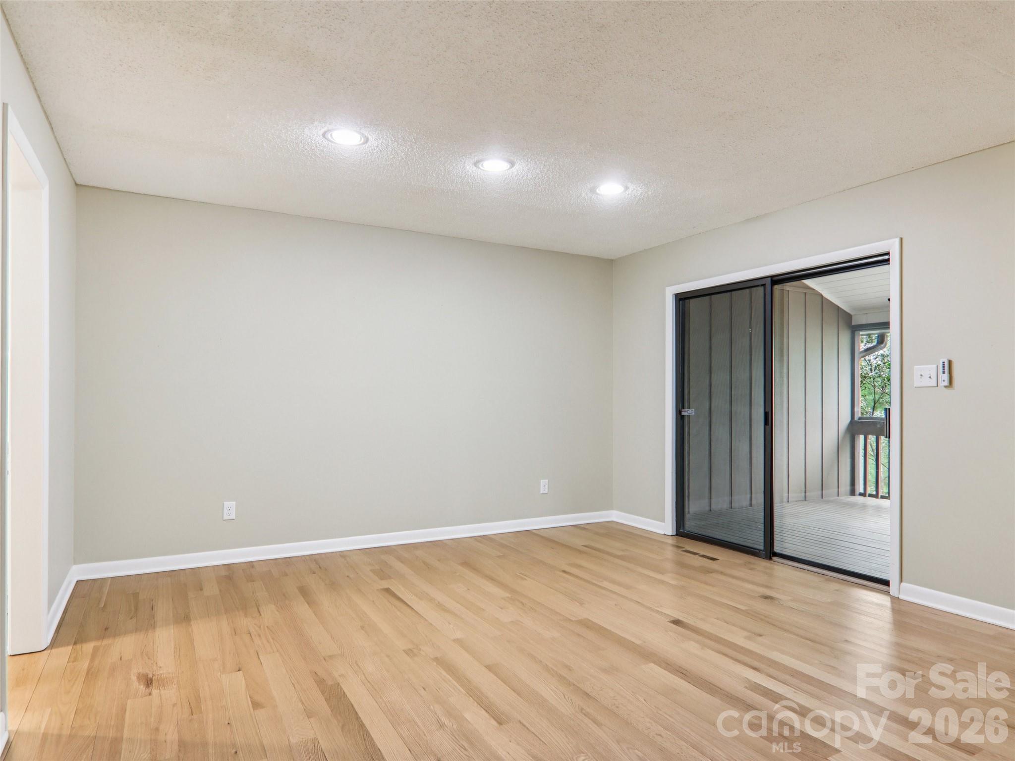 457 Crowfields Drive #6 — Asheville