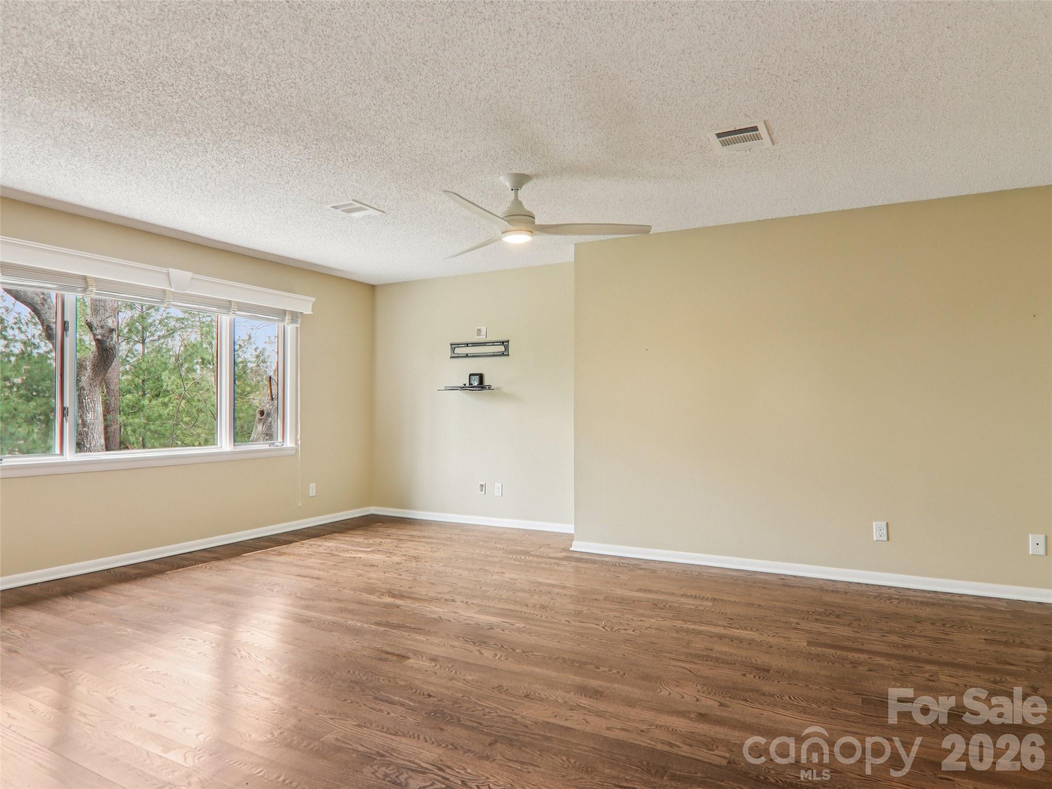 457 Crowfields Drive #6 — Asheville