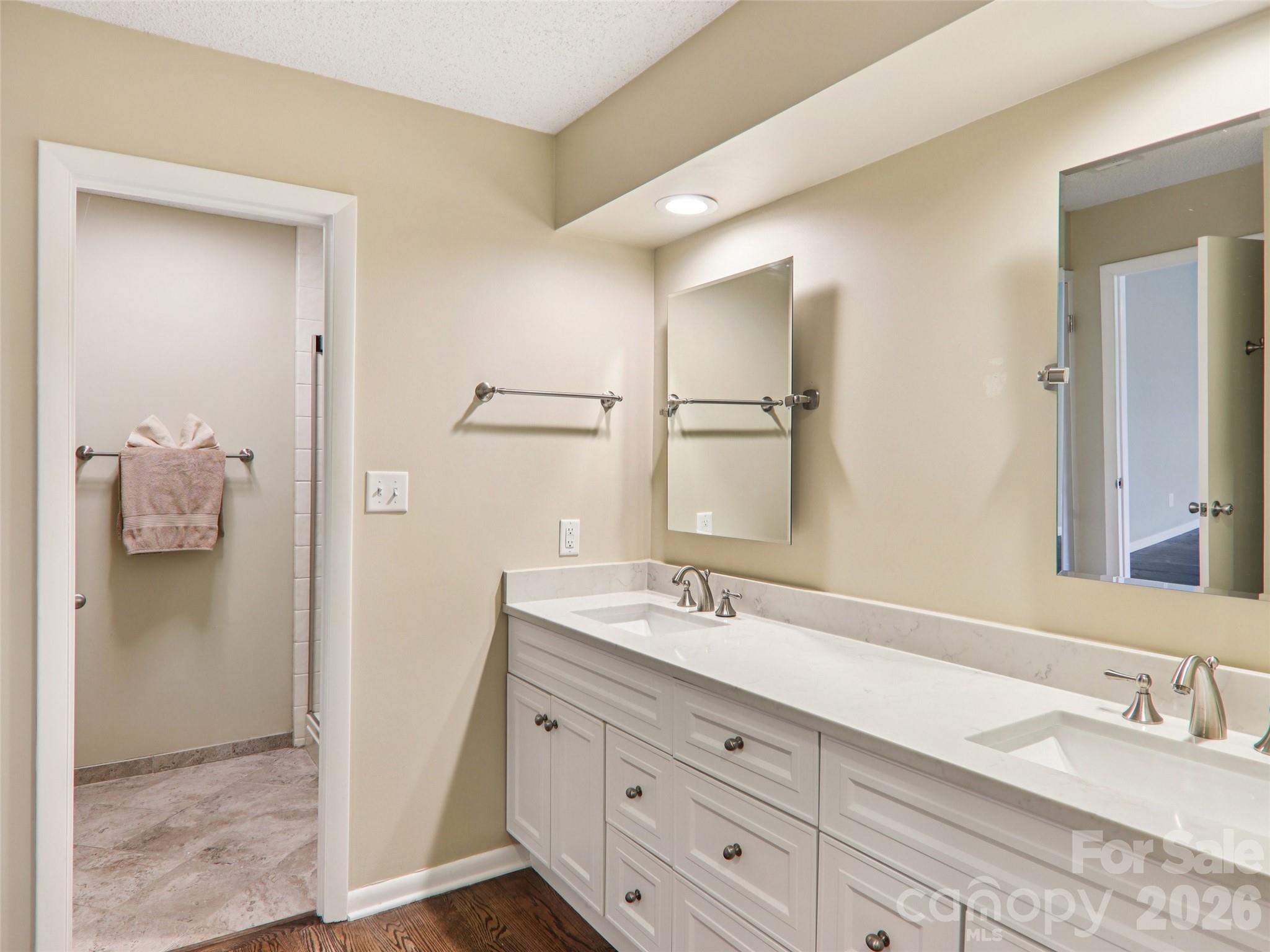 457 Crowfields Drive #6 — Asheville
