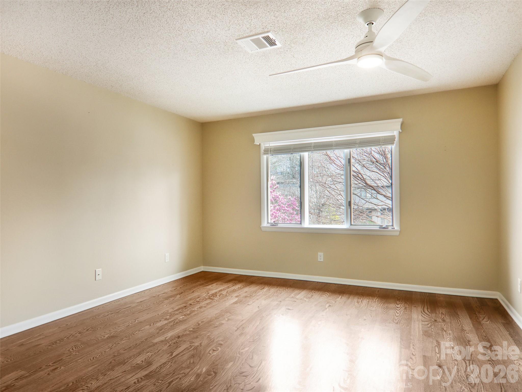 457 Crowfields Drive #6 — Asheville