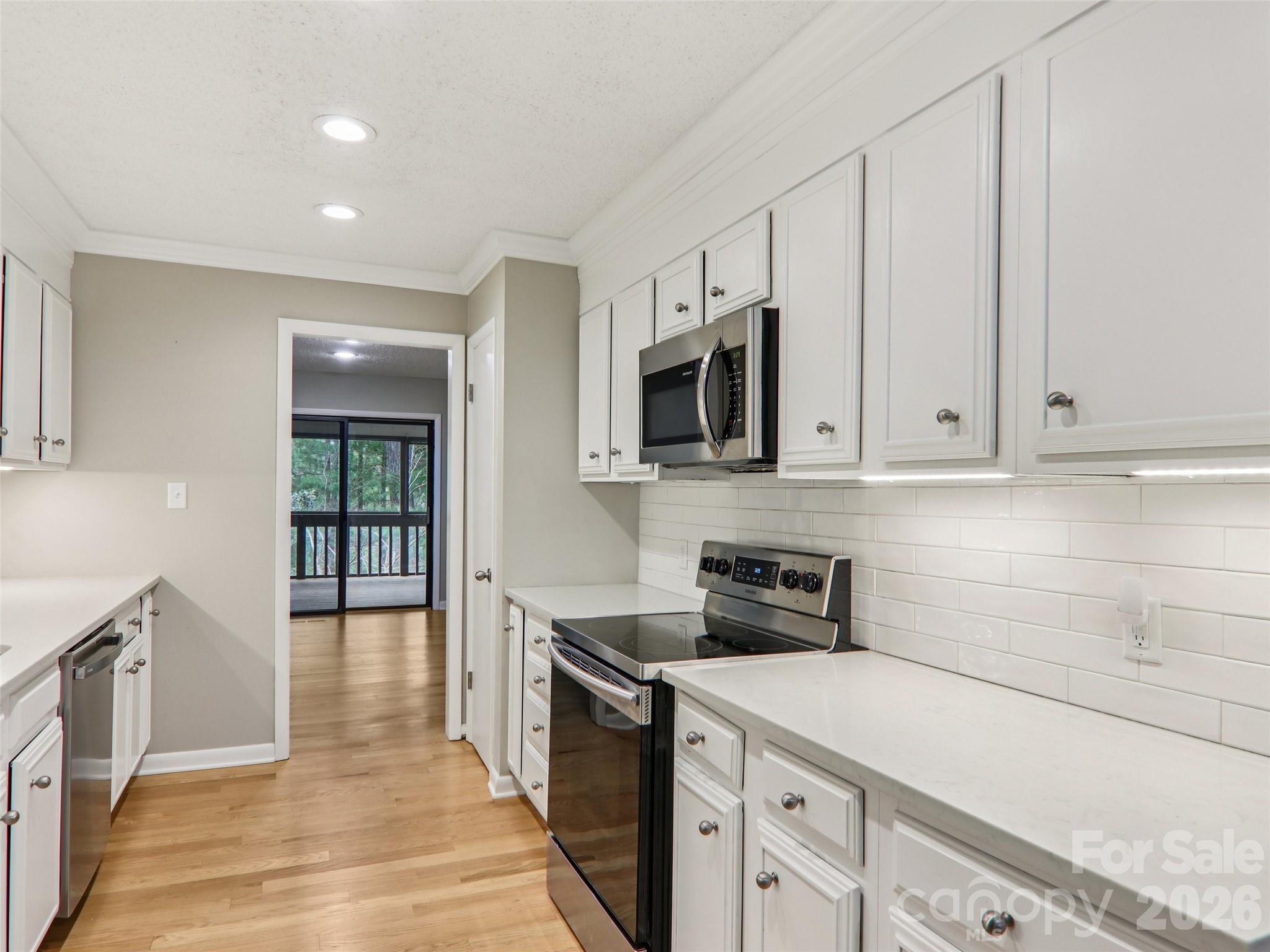 457 Crowfields Drive #6 — Asheville