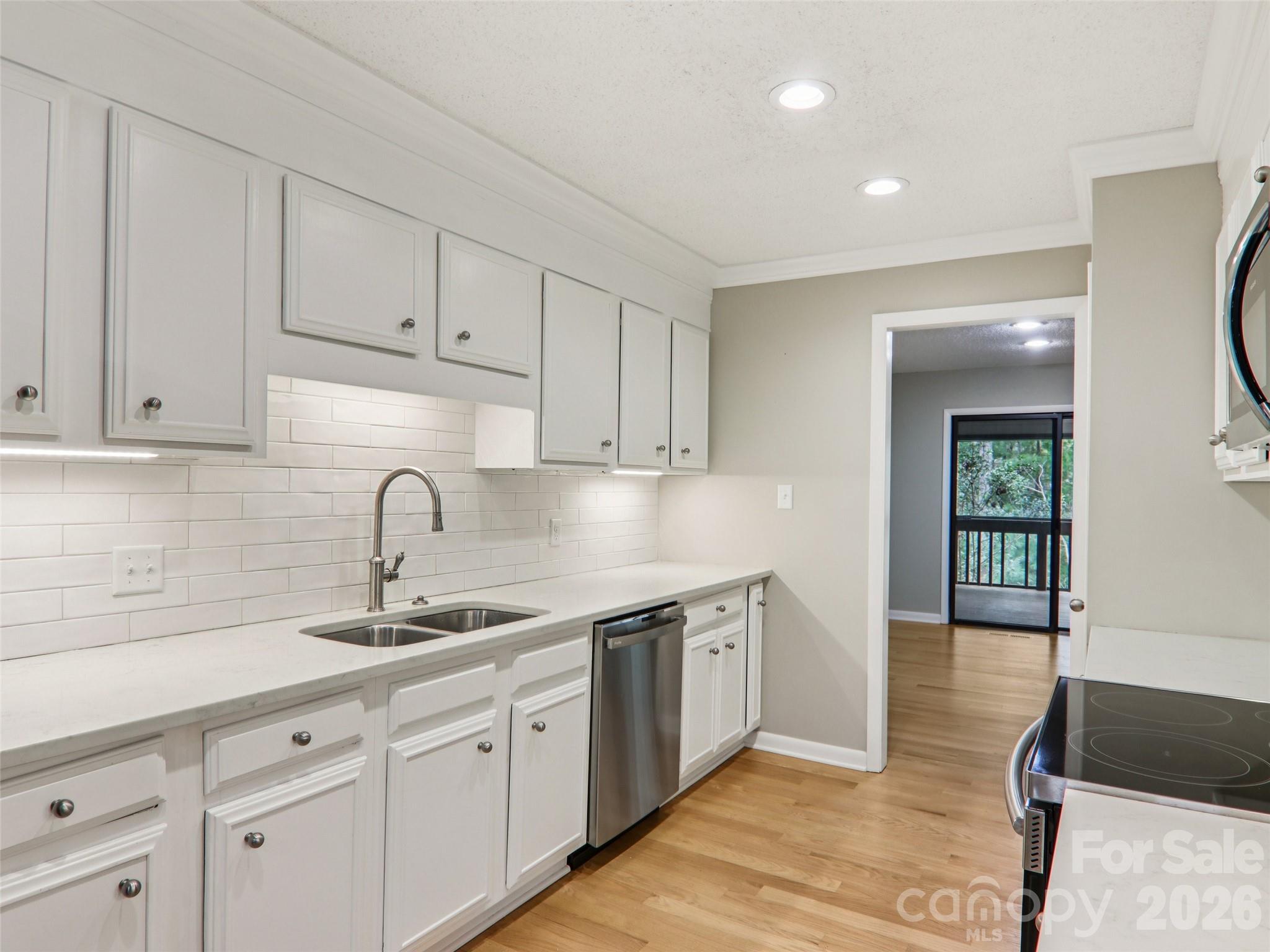 457 Crowfields Drive #6 — Asheville
