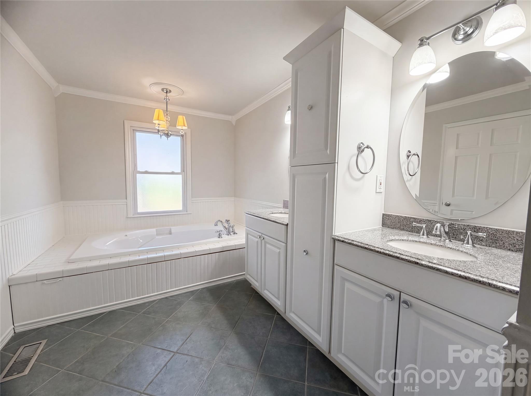 1512 Buckingham Avenue — Gastonia