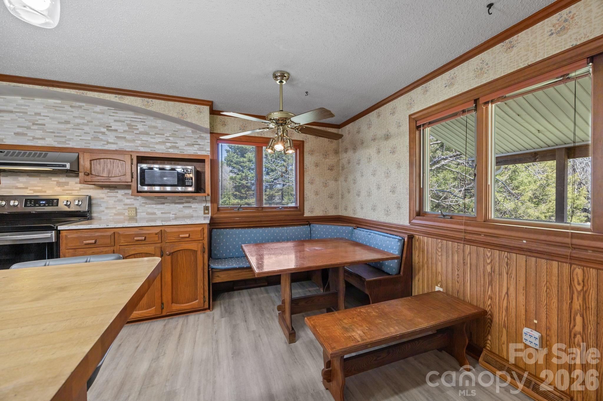 1463 Charlotte Highway — Mooresville
