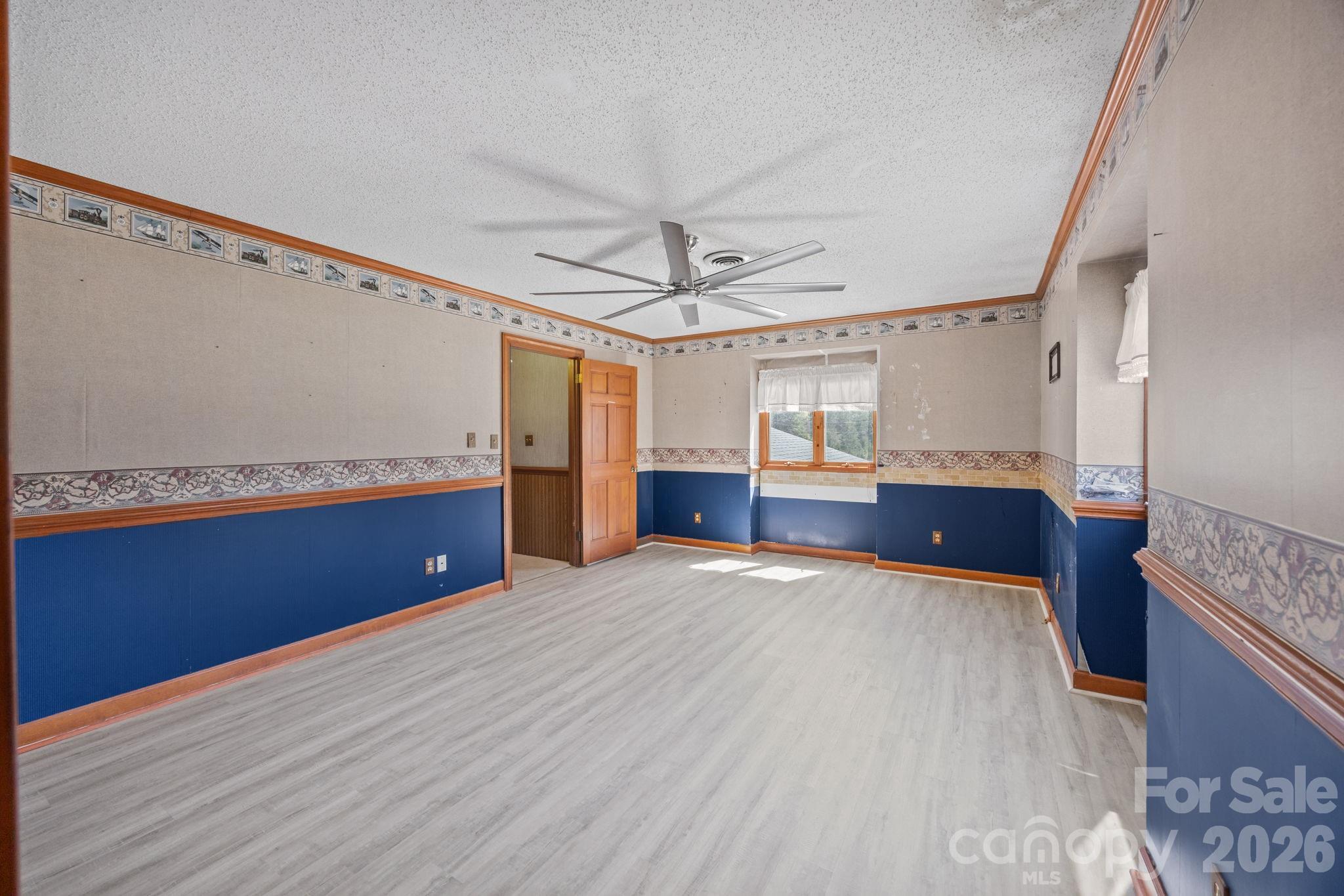 1463 Charlotte Highway — Mooresville