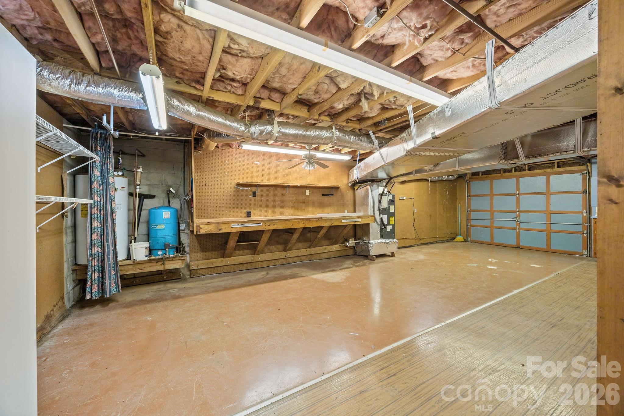 1463 Charlotte Highway — Mooresville