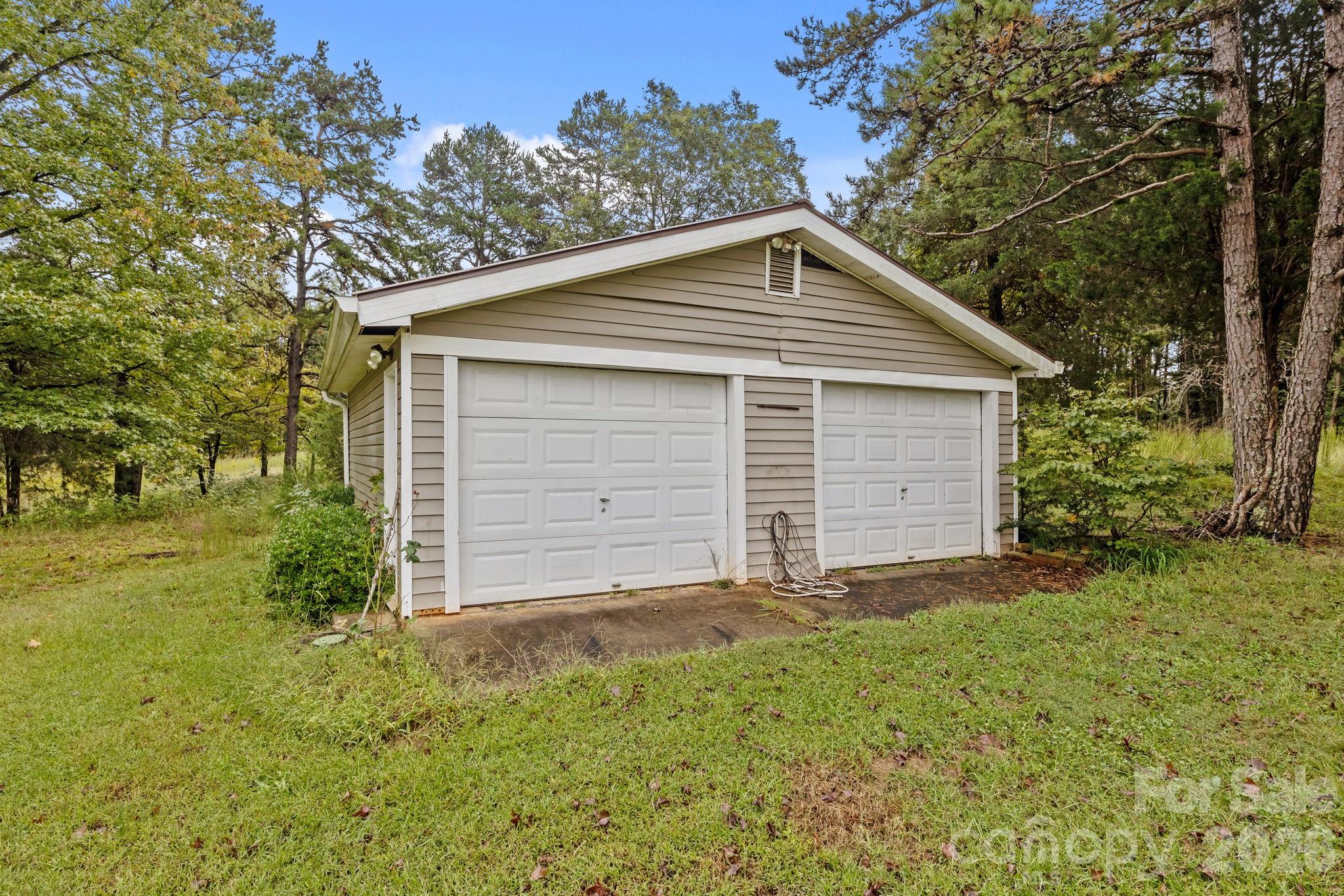 1463 Charlotte Highway — Mooresville
