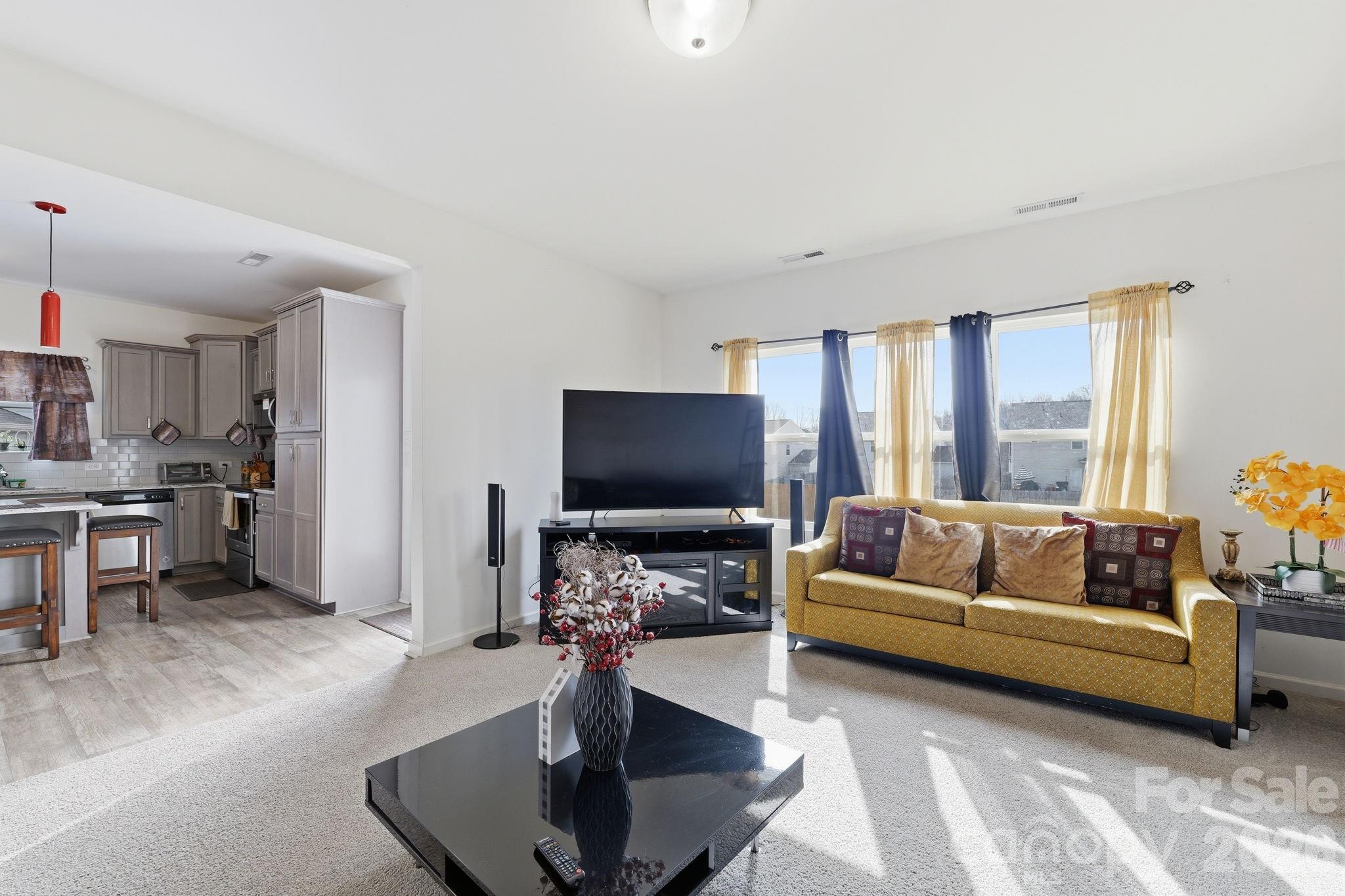 5126 Saddleback Drive — Mount Holly