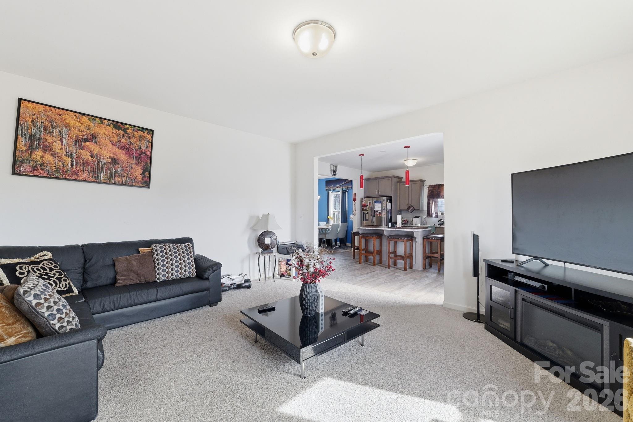 5126 Saddleback Drive — Mount Holly