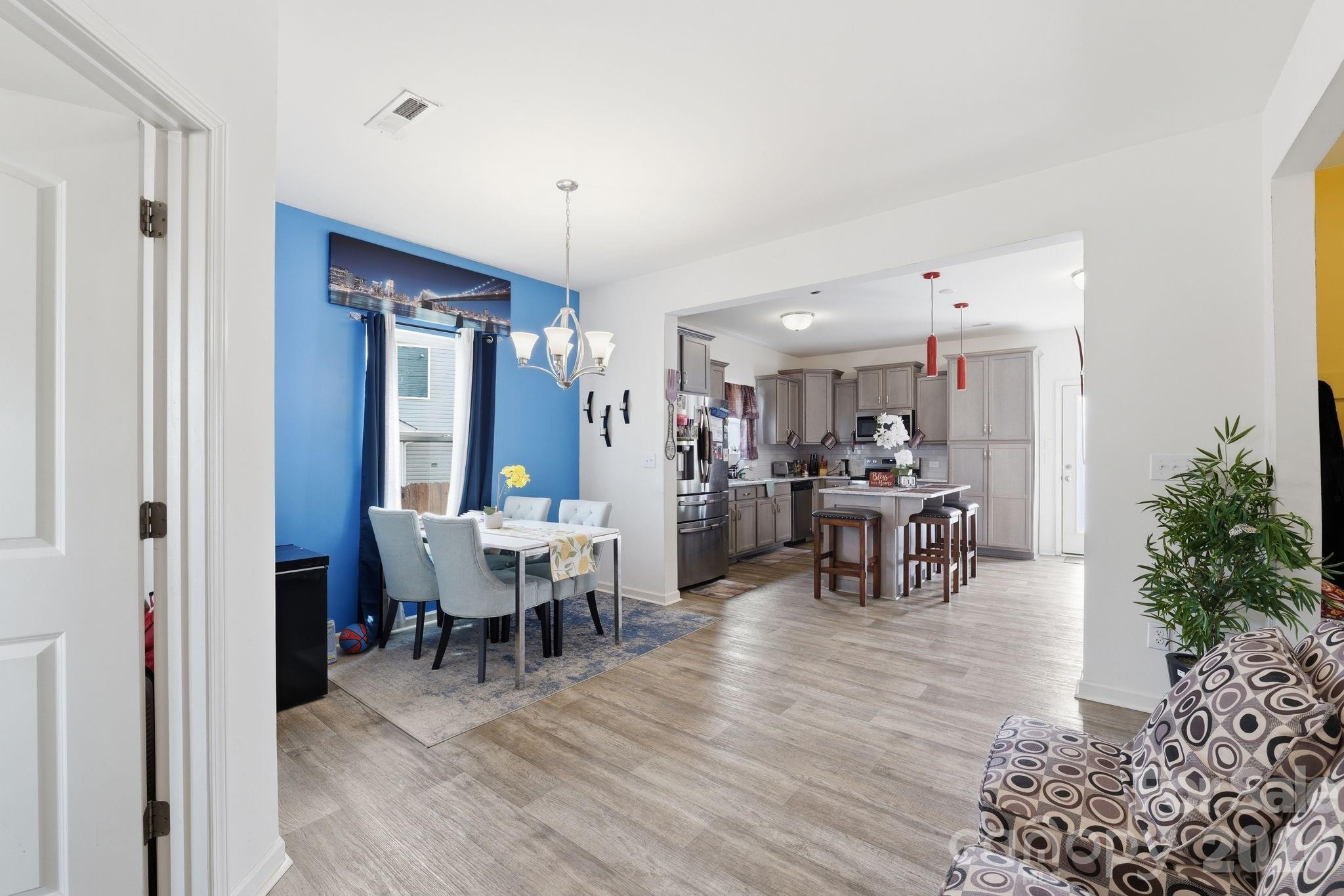5126 Saddleback Drive — Mount Holly