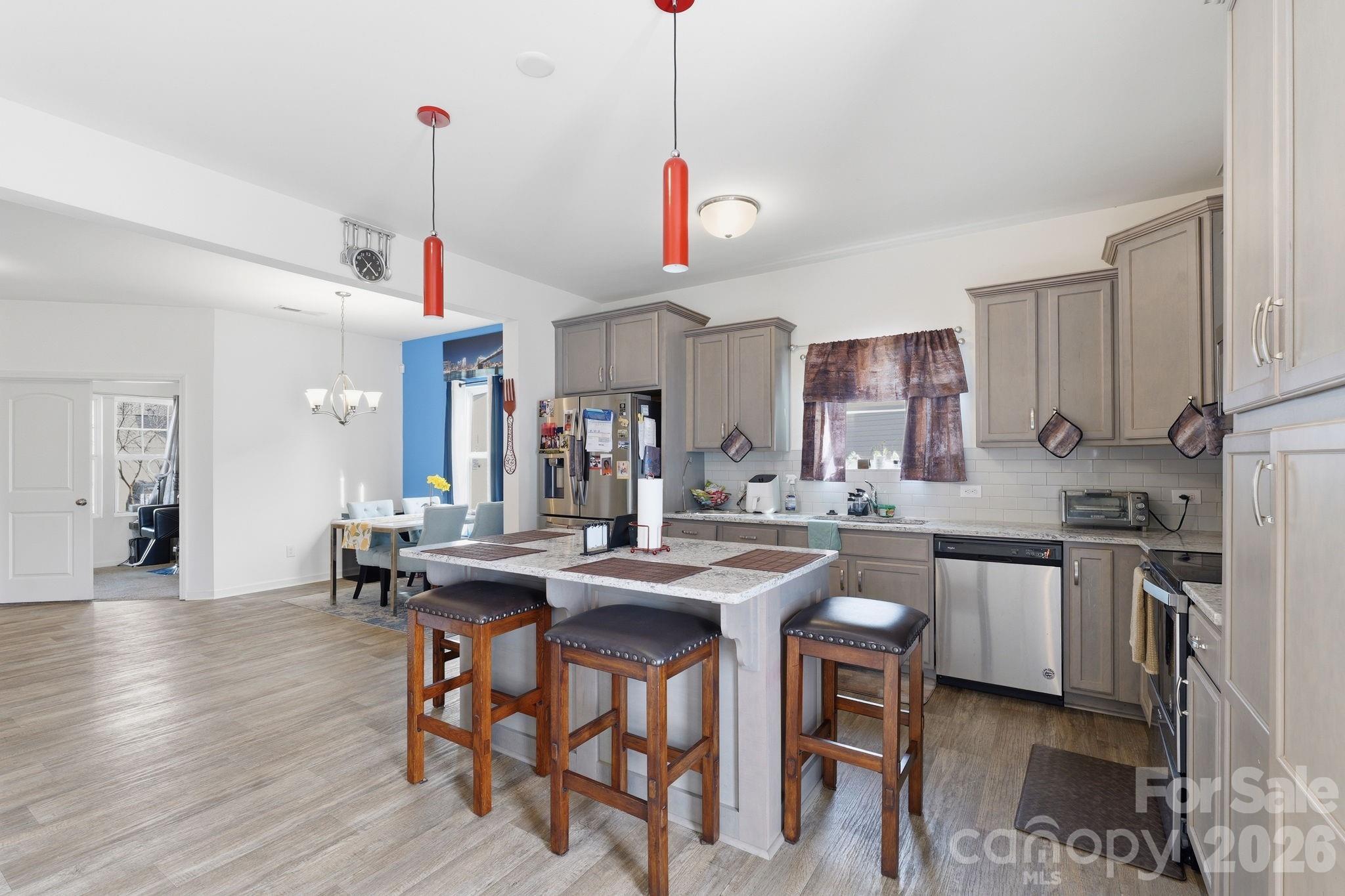 5126 Saddleback Drive — Mount Holly