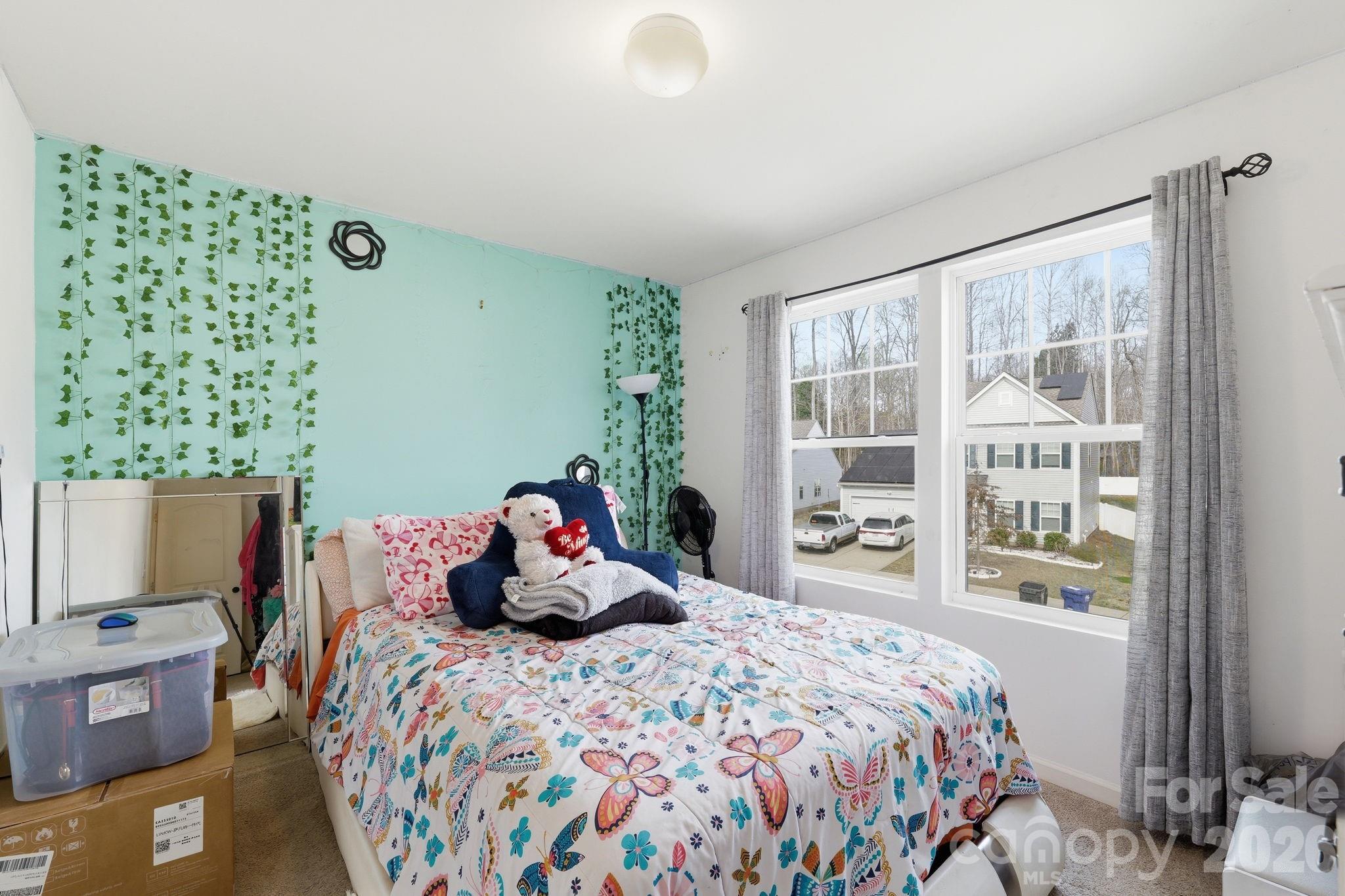 5126 Saddleback Drive — Mount Holly