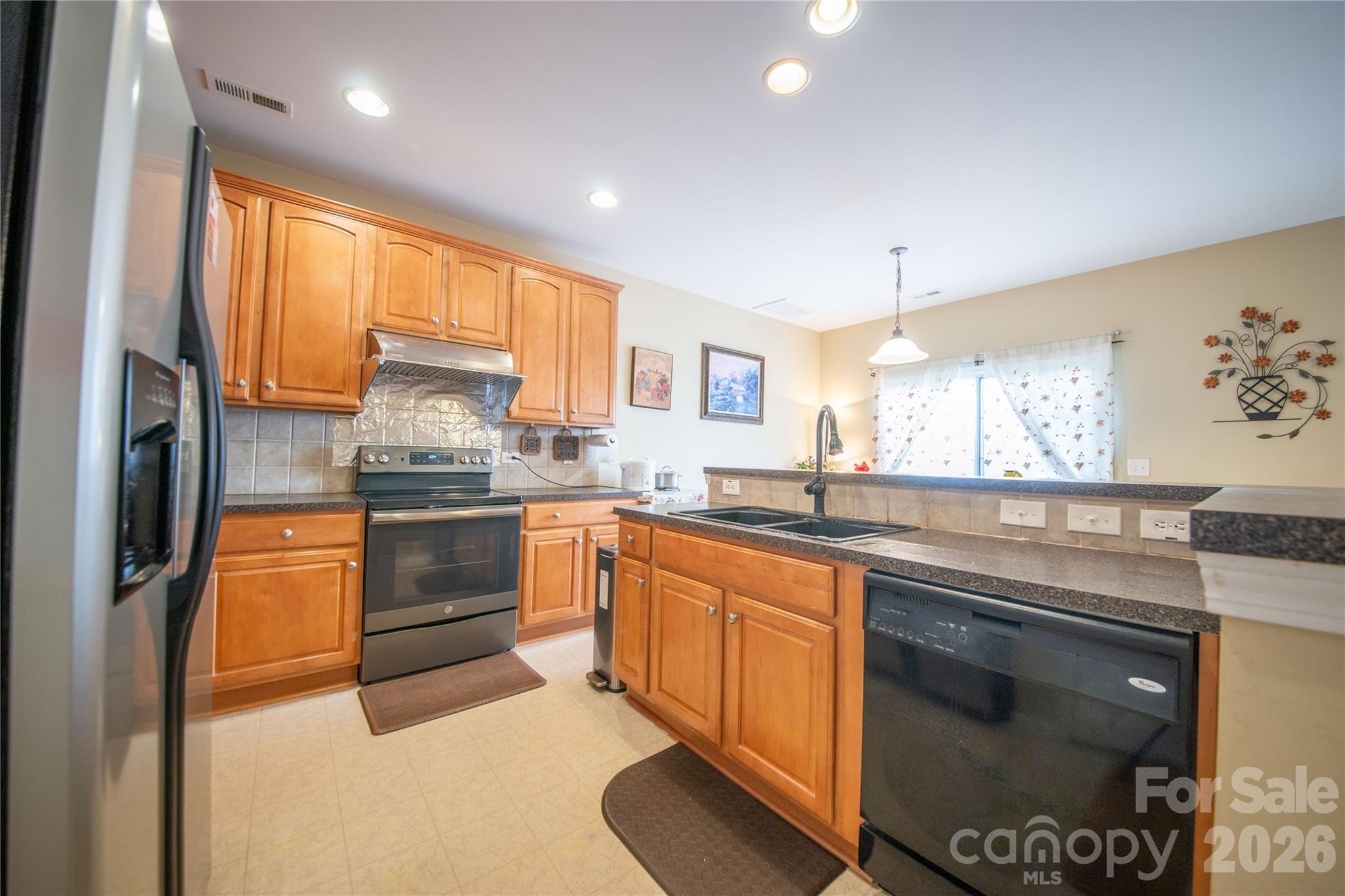 16525 Kettlewell Lane — Charlotte