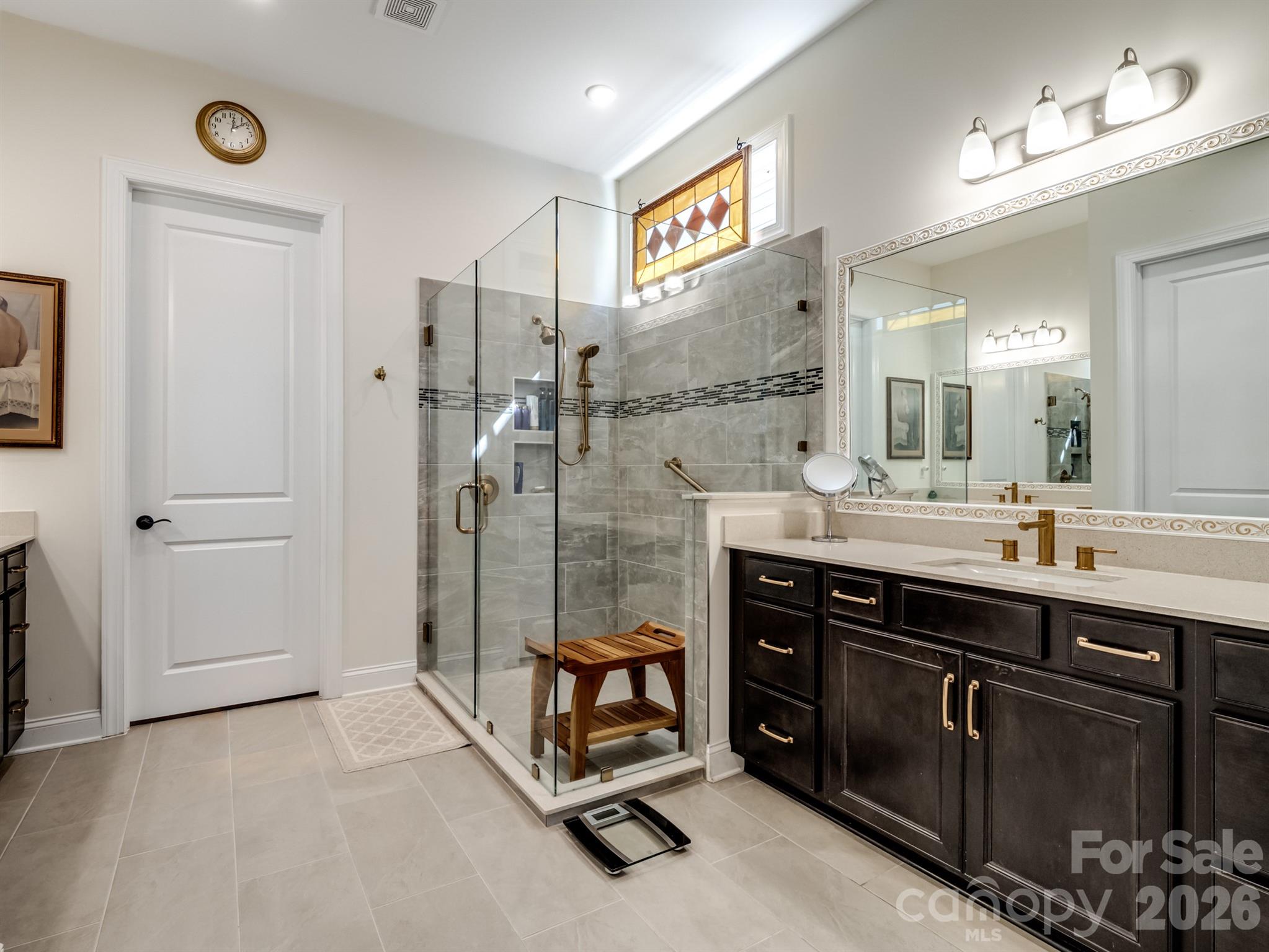 6015 Waldorf Avenue — Monroe