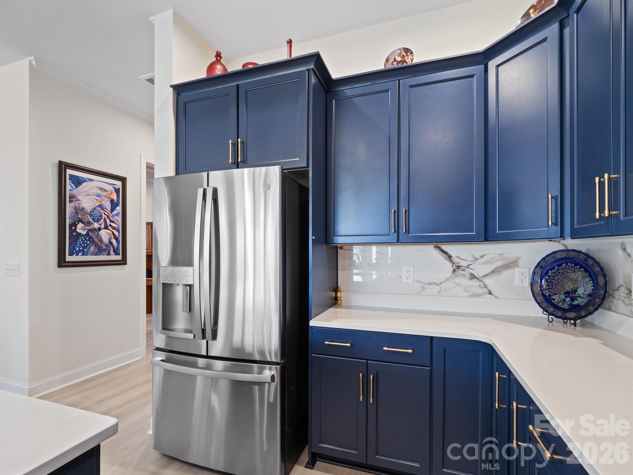 6015 Waldorf Avenue — Monroe