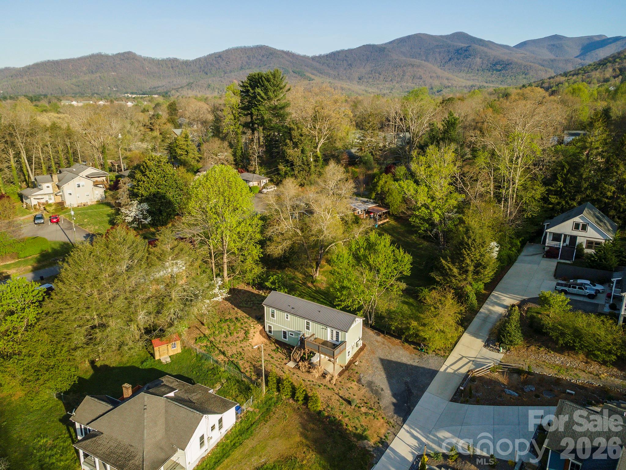106 Joy Ridge Drive — Black Mountain