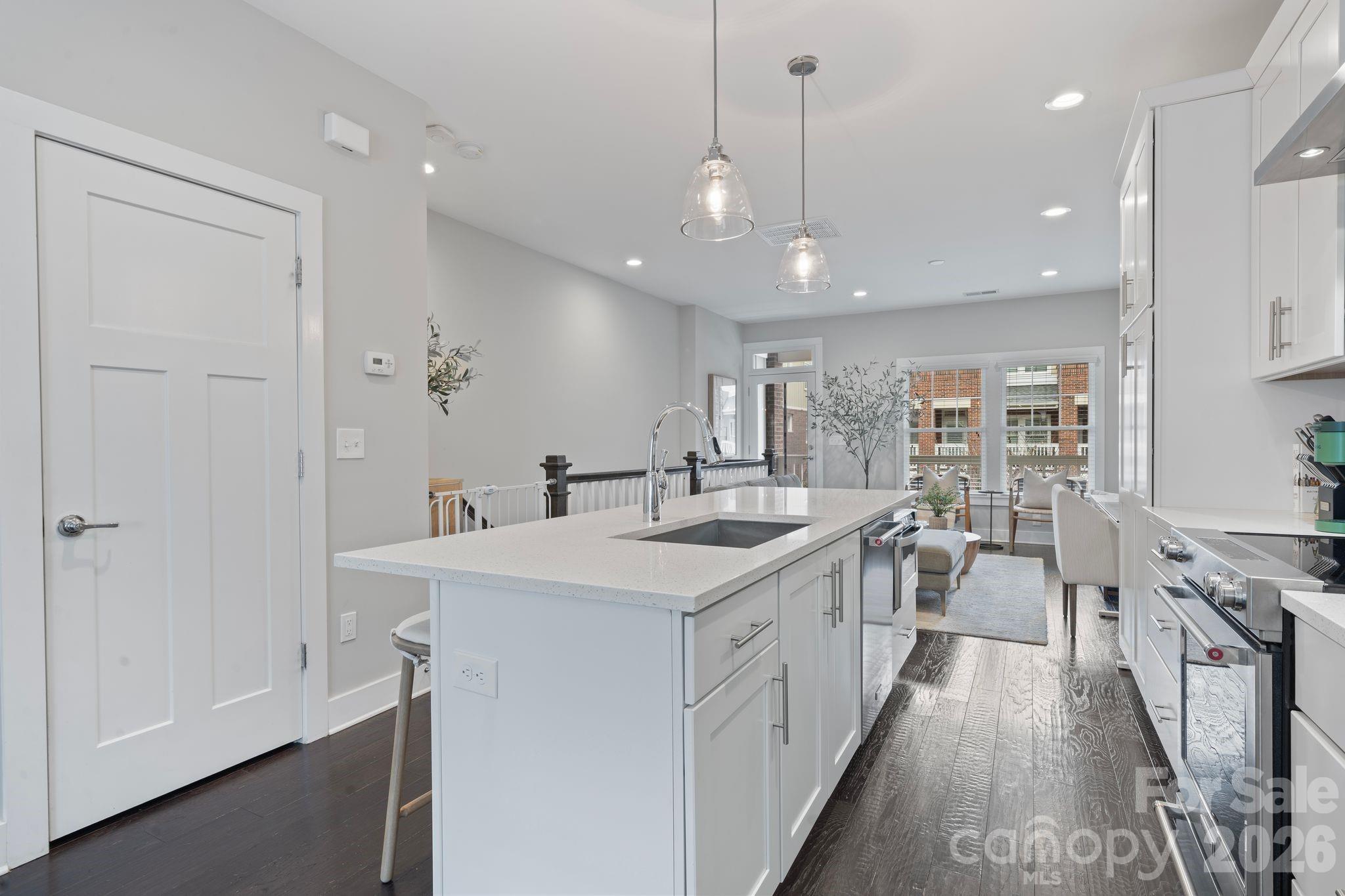 1214 Macomb Place — Charlotte