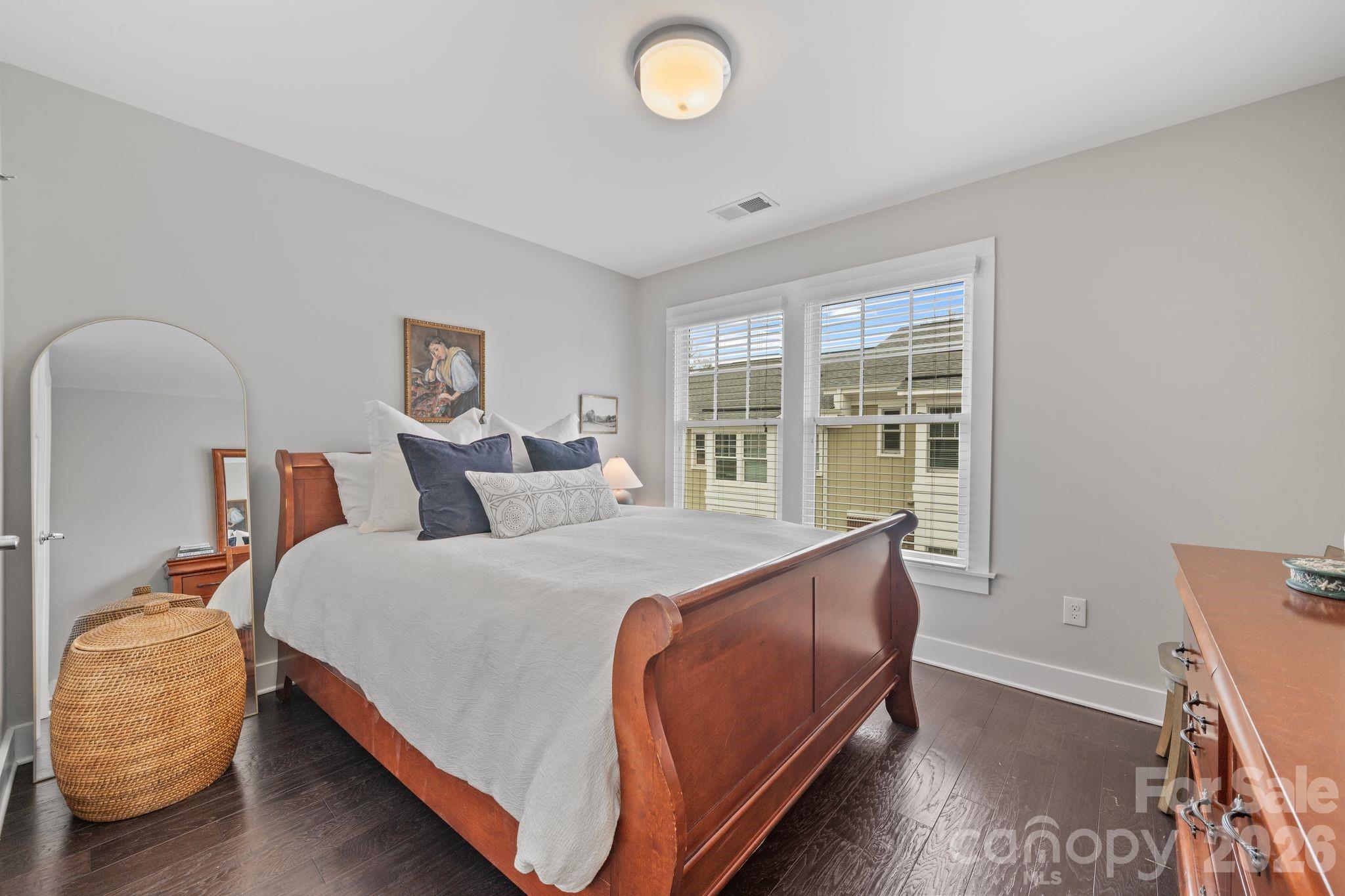 1214 Macomb Place — Charlotte
