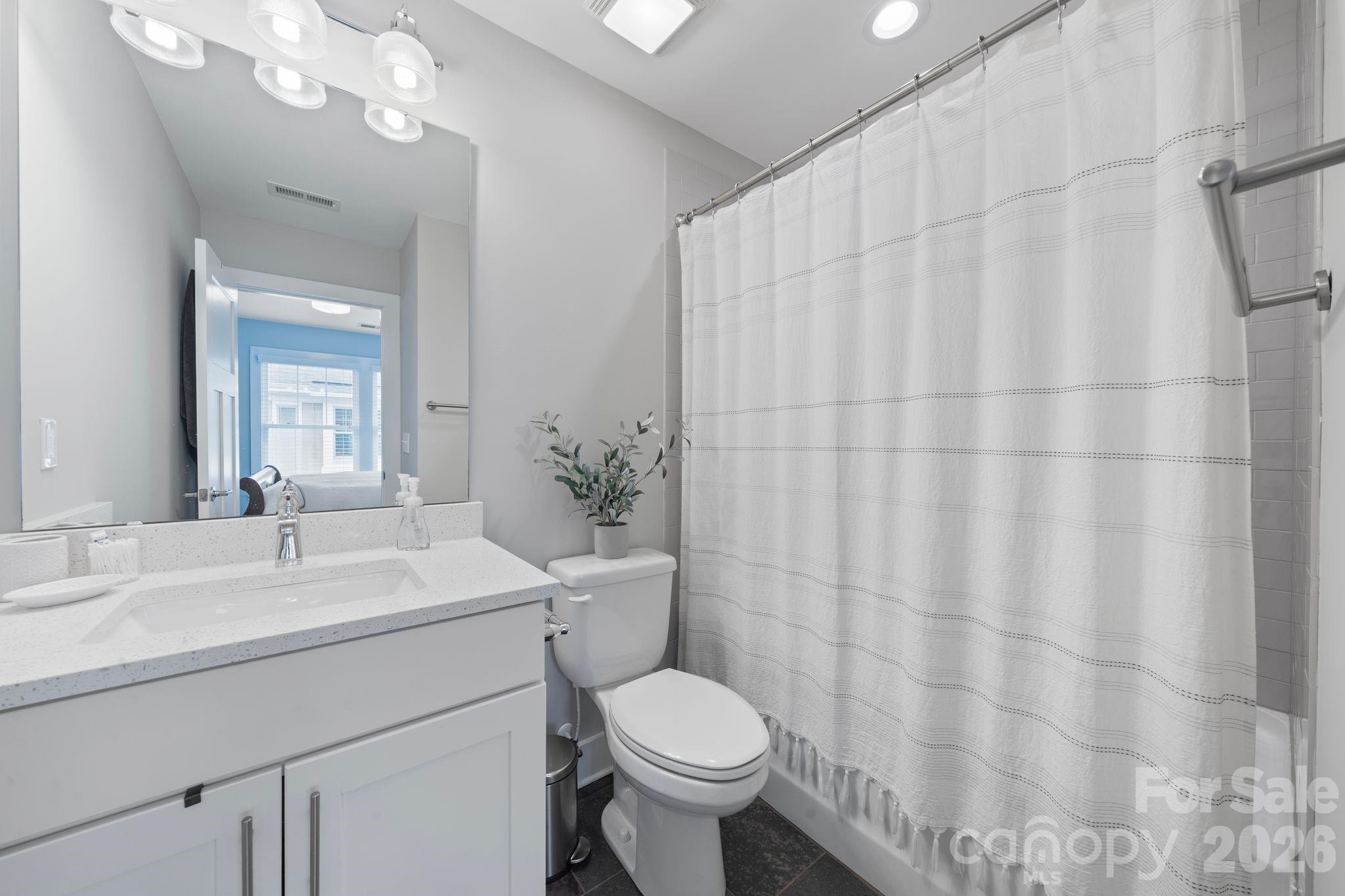 1214 Macomb Place — Charlotte