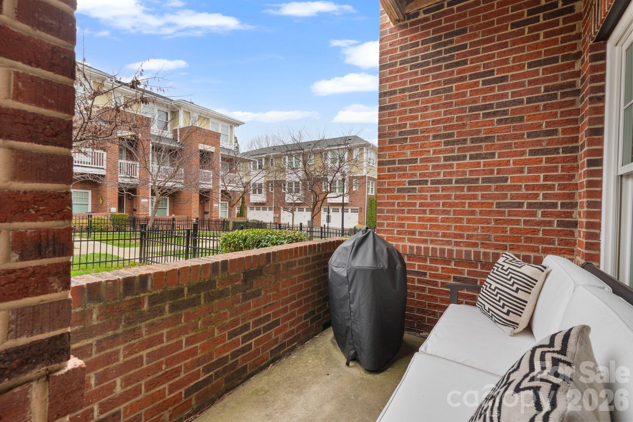 1214 Macomb Place — Charlotte