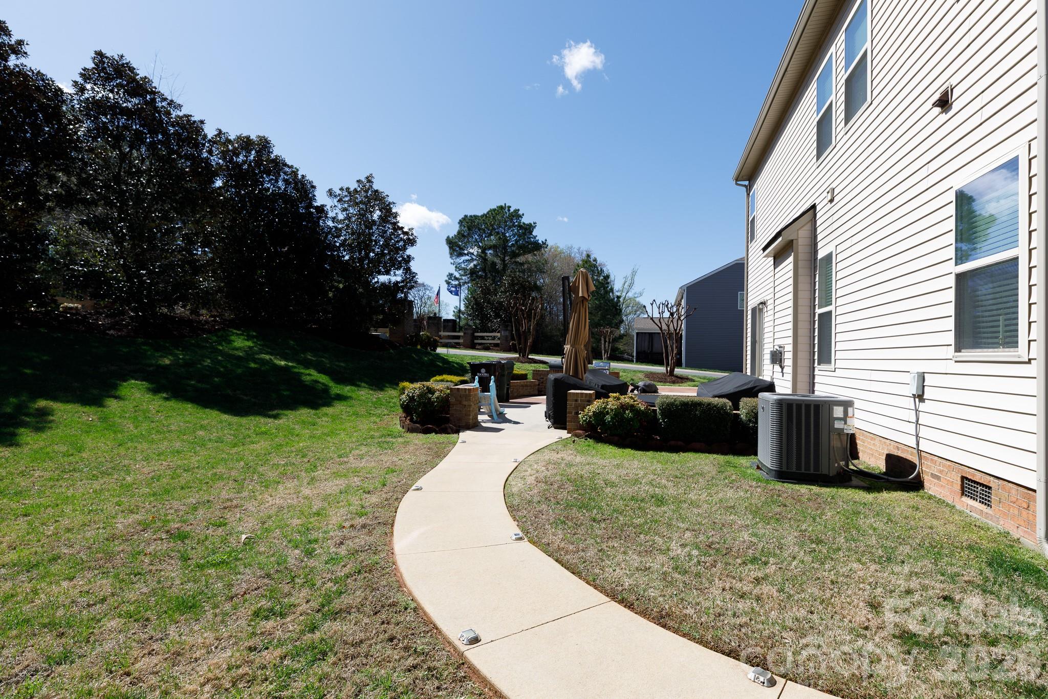 704 Rawlings Place — Rock Hill