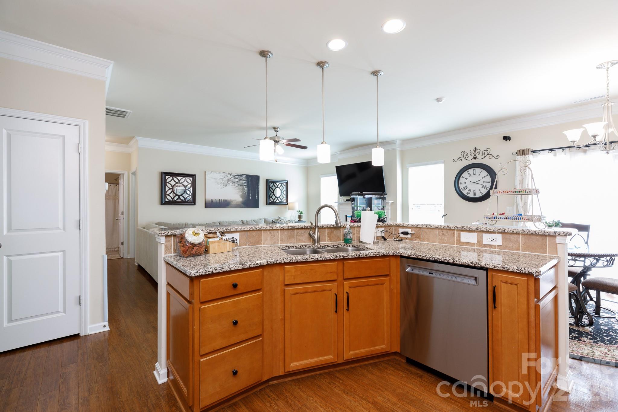 704 Rawlings Place — Rock Hill