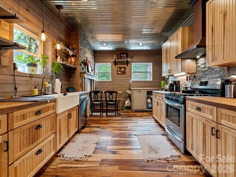 430 3rd Street — Cheraw